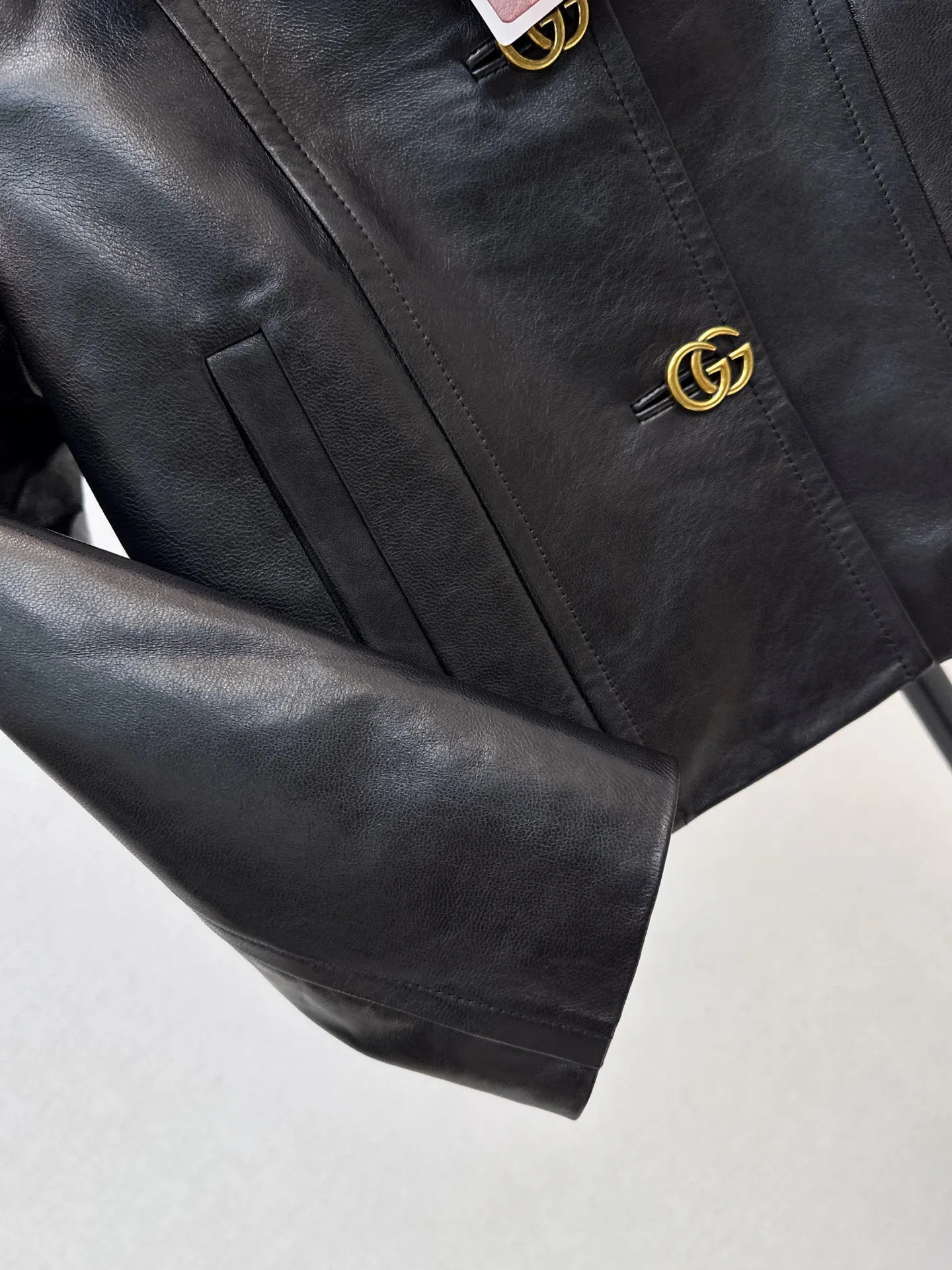 Кожаные Куртки И Дублёнки Женские Gucci 17651724