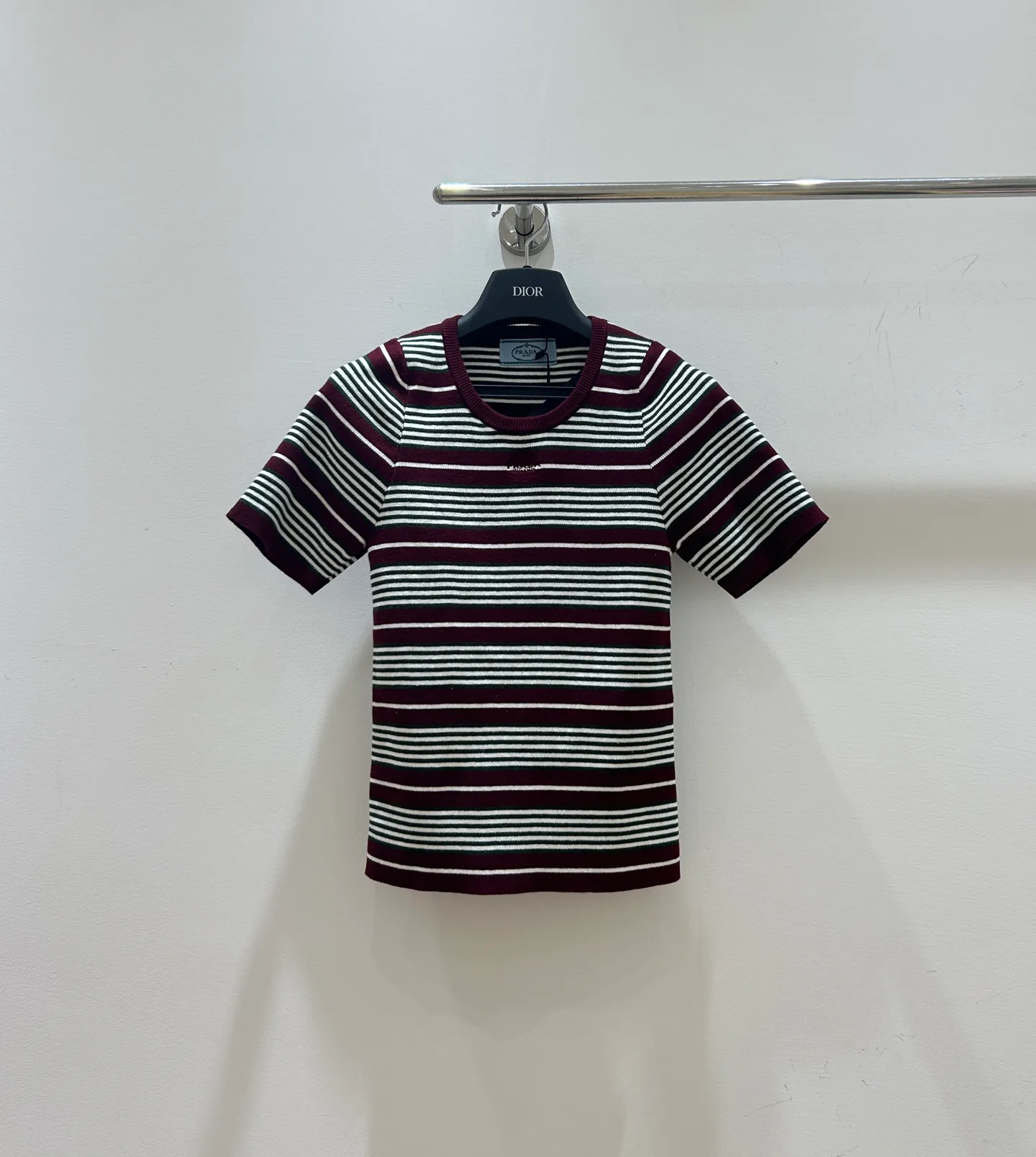 Футболки Женские Prada 8969292