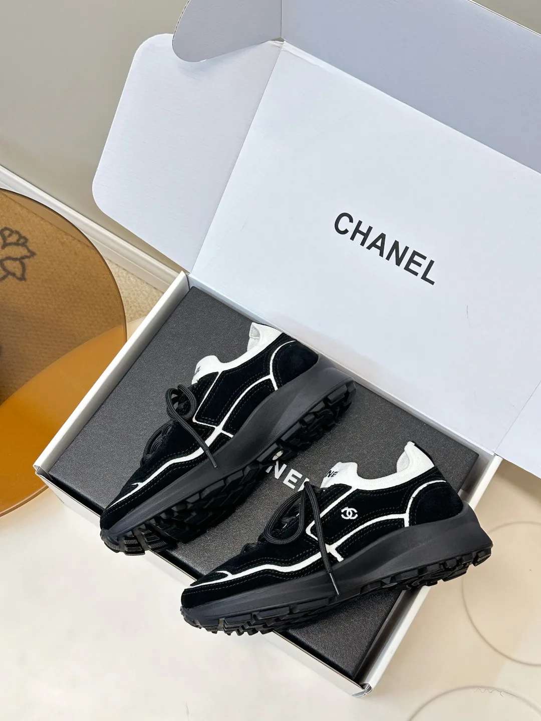 Кроссовки Женские Chanel 16868812