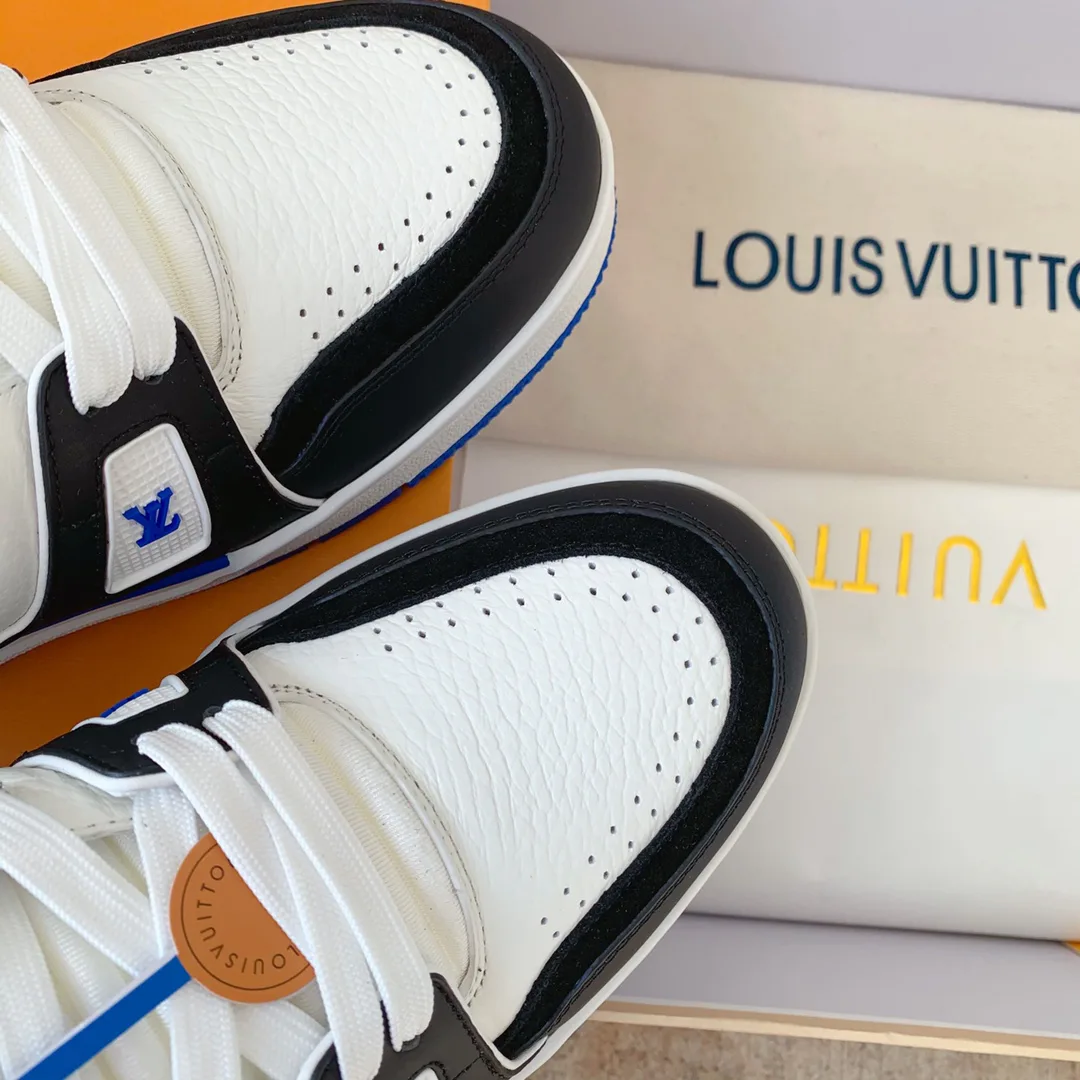 Кроссовки Женские Louis Vuitton 10234415