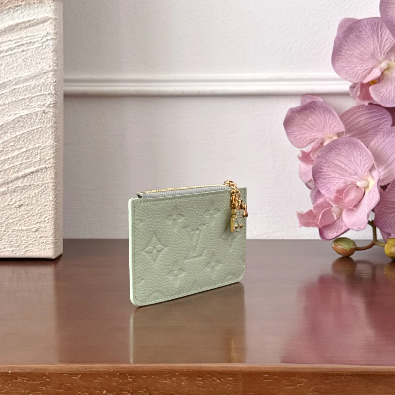 Клатчи Женские Louis Vuitton 18468926