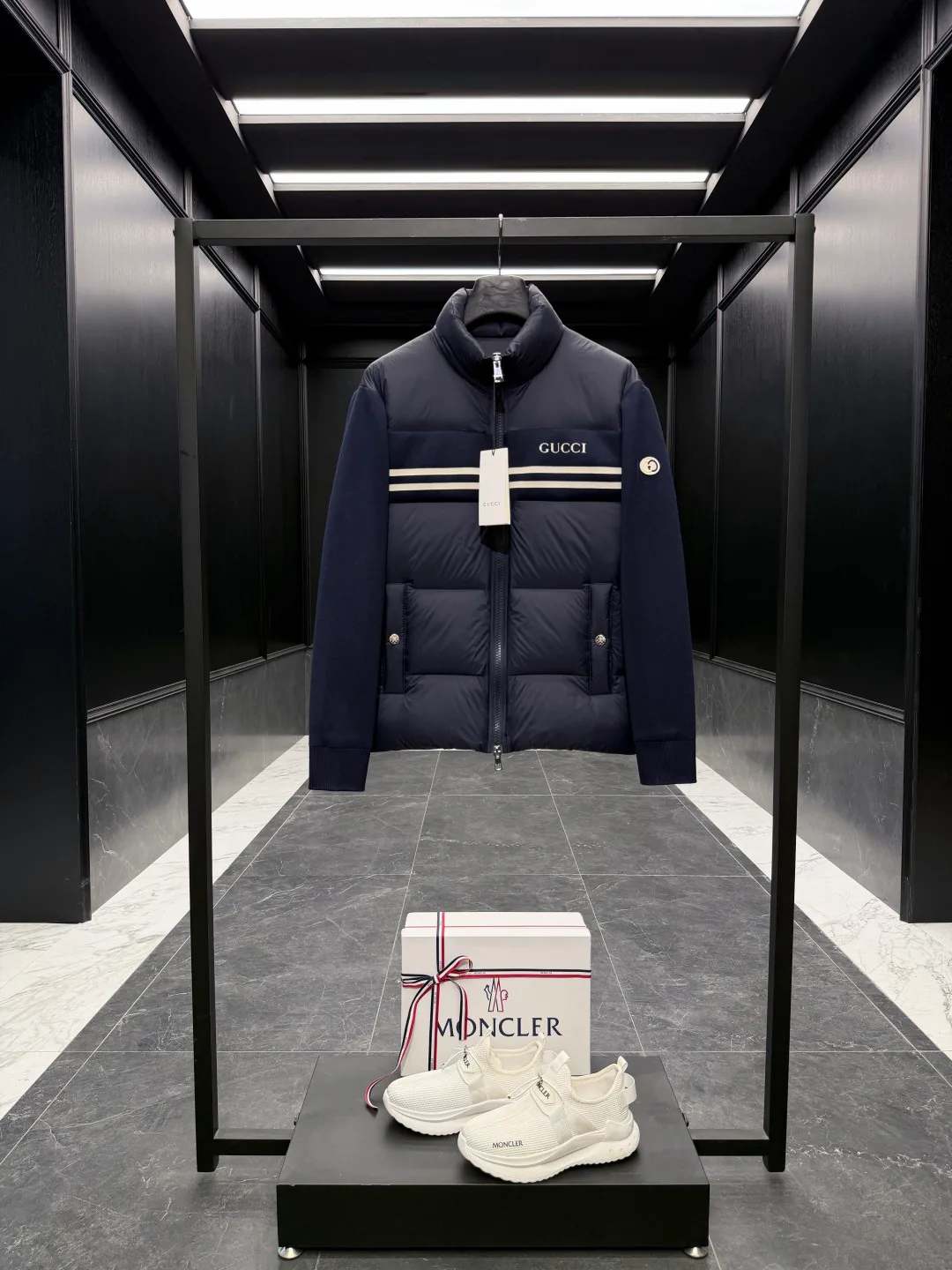 Куртки И Пуховики Мужские Gucci 1265349