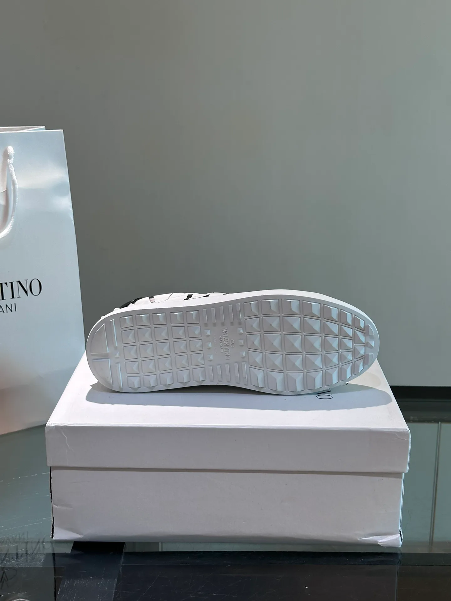 Кроссовки Мужские Valentino 105413