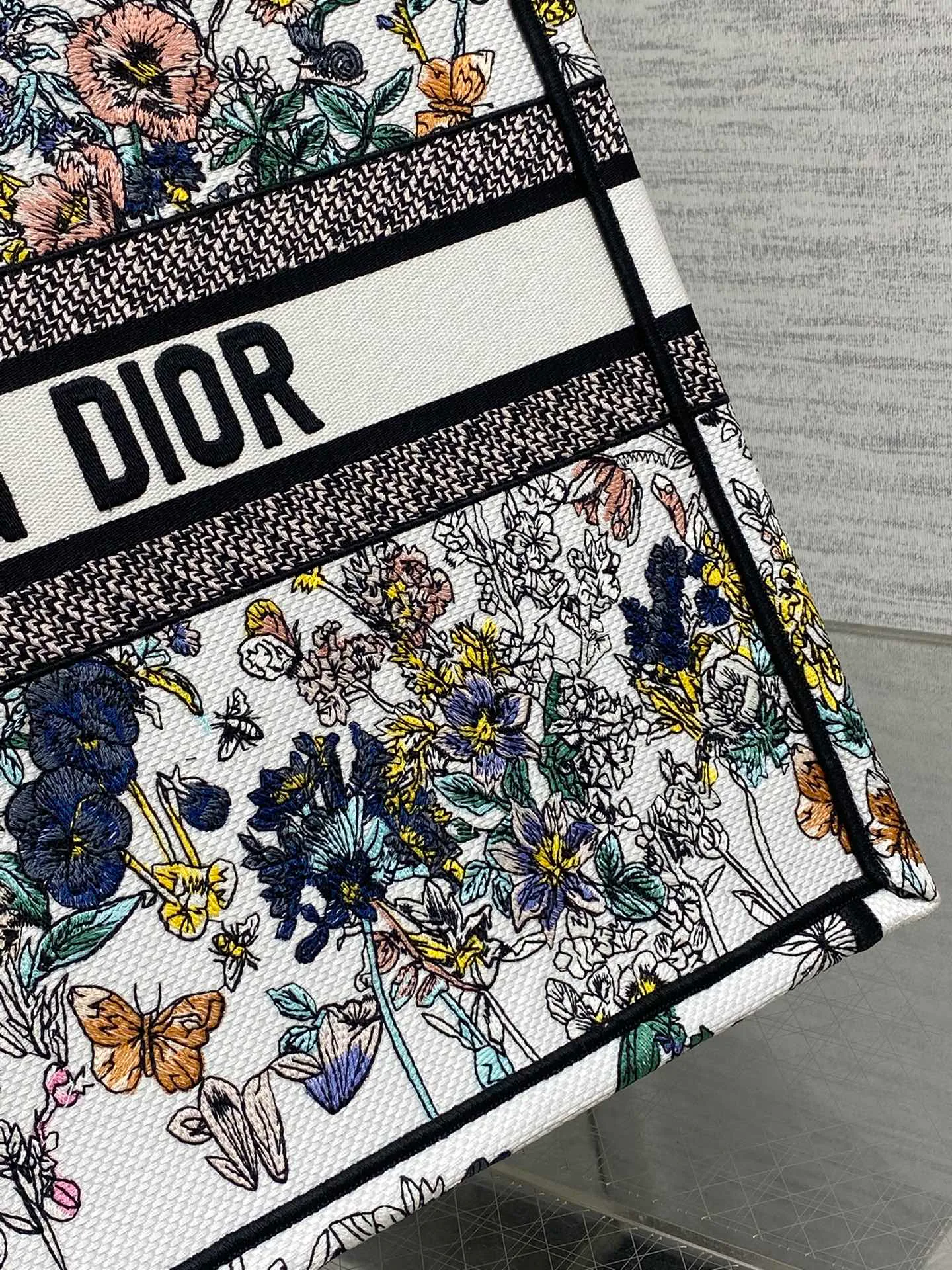 Классические Сумки Женские Christian Dior 11224096