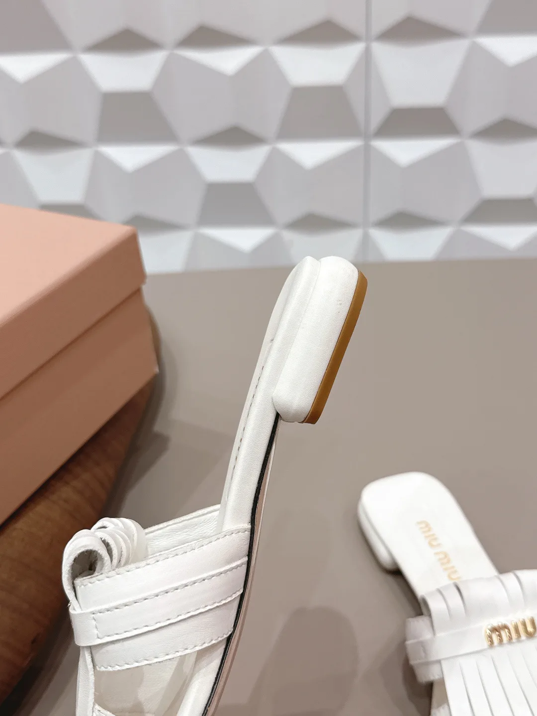 Босоножки Женские Miu Miu 10065987