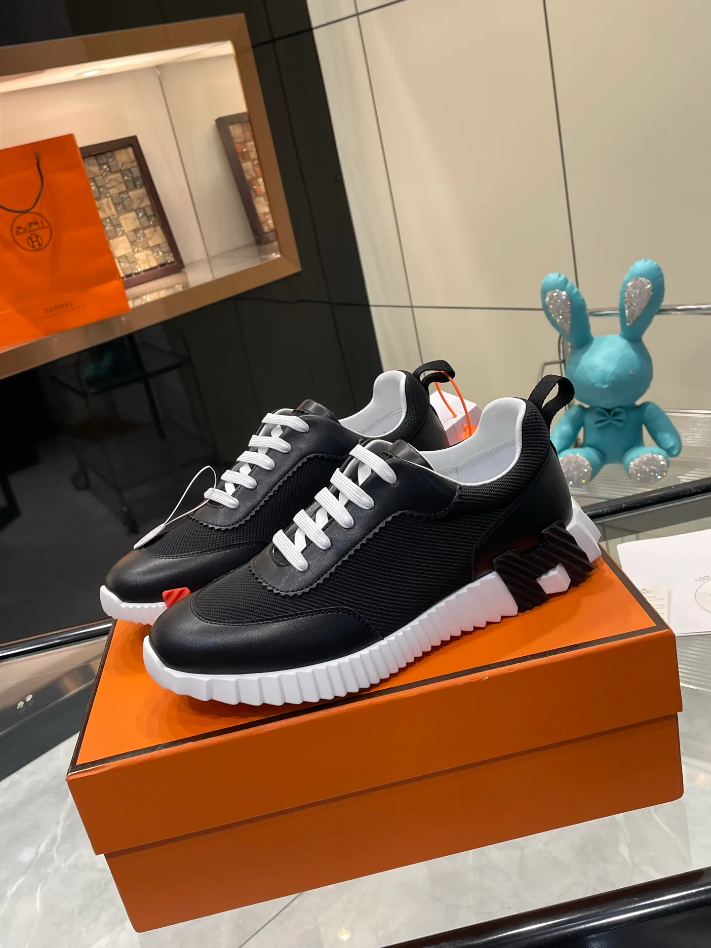Кроссовки Женские Hermes 2733285