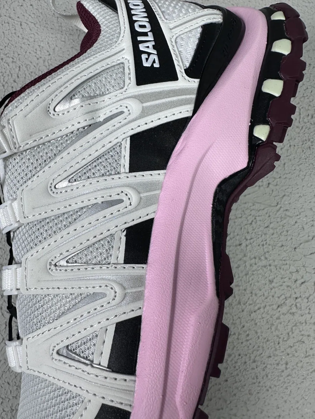Кроссовки Женские Salomon 17962204