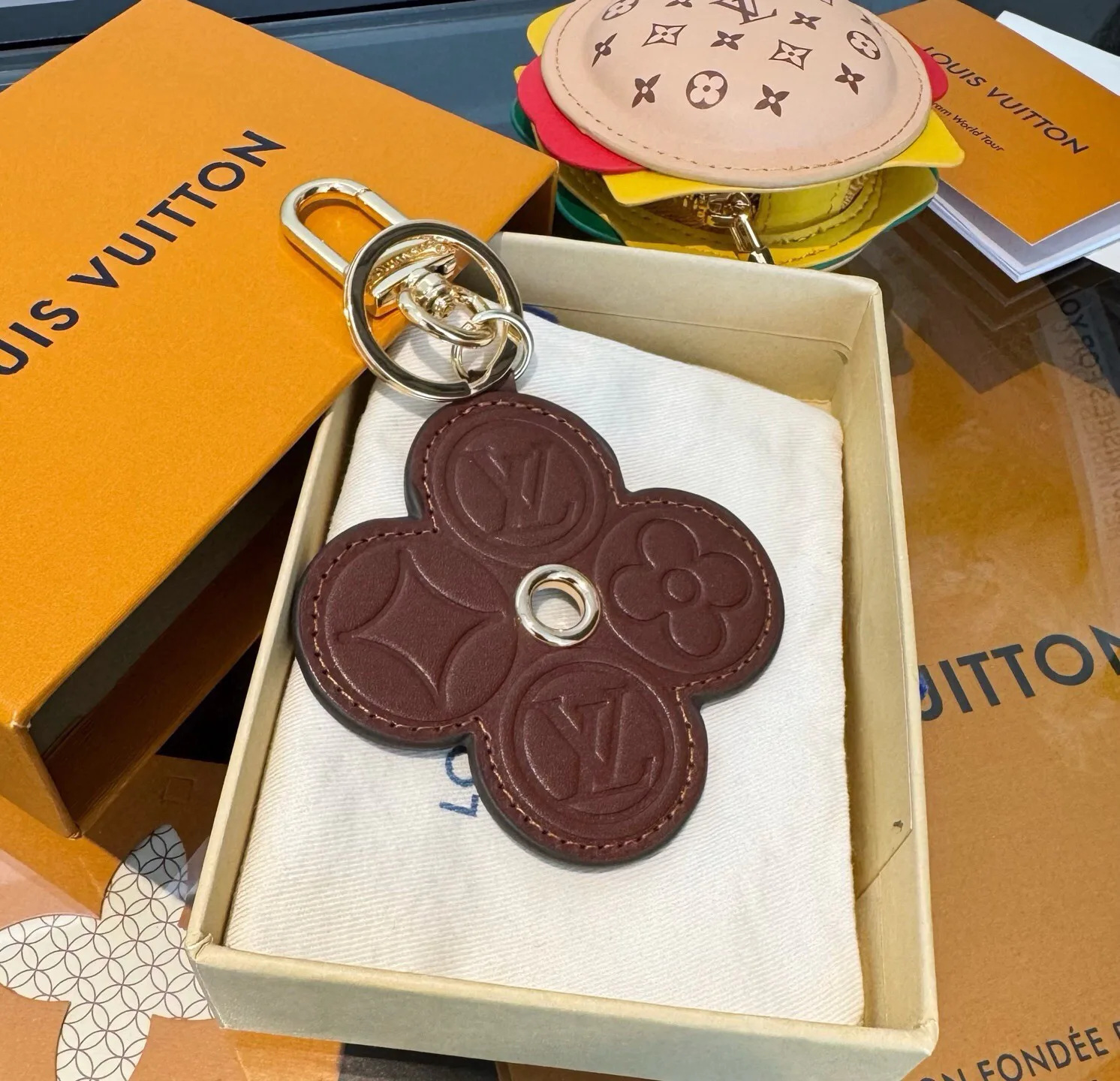 Ключницы Louis Vuitton 18013298