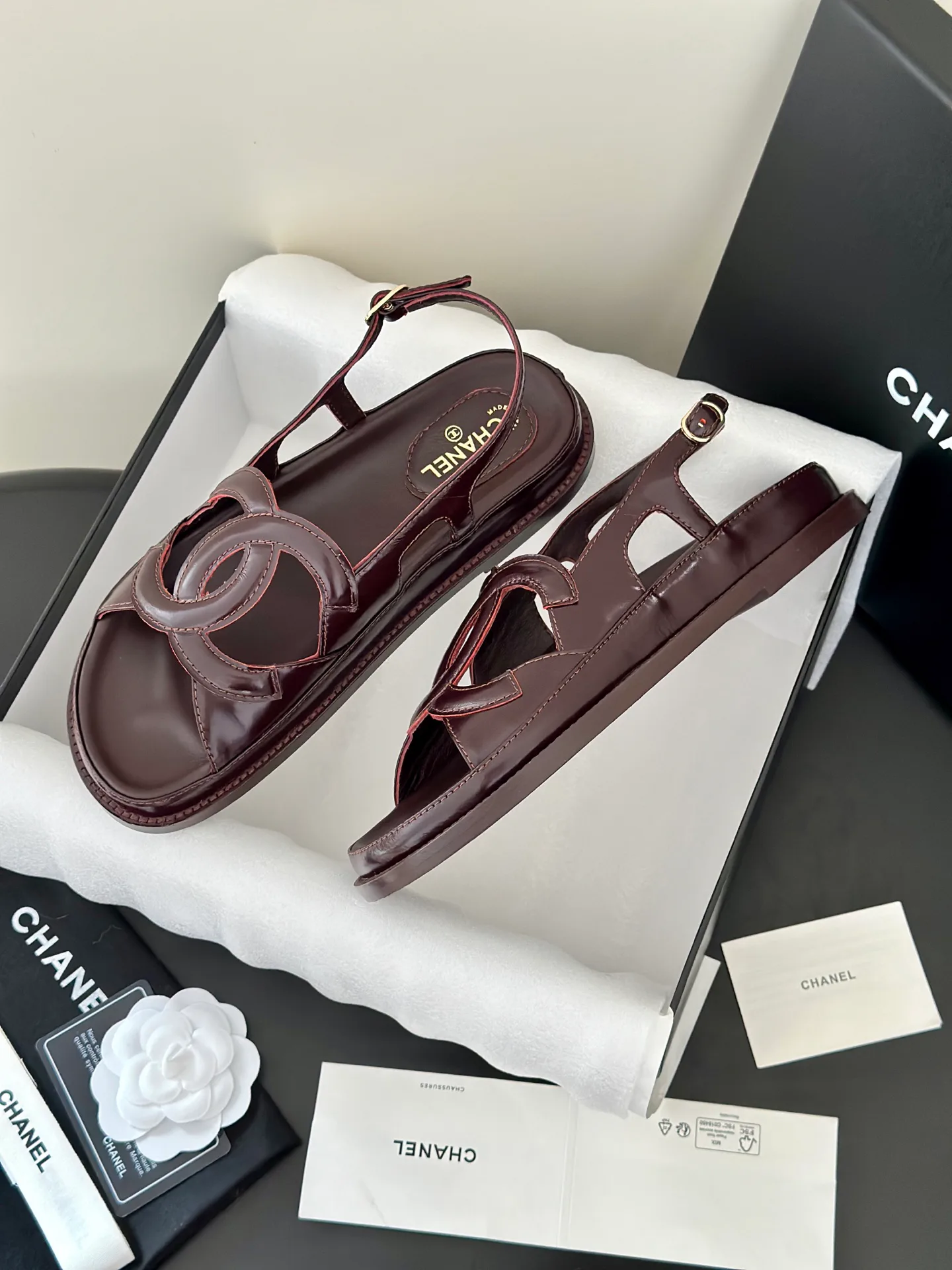 Босоножки Женские Chanel 18143029