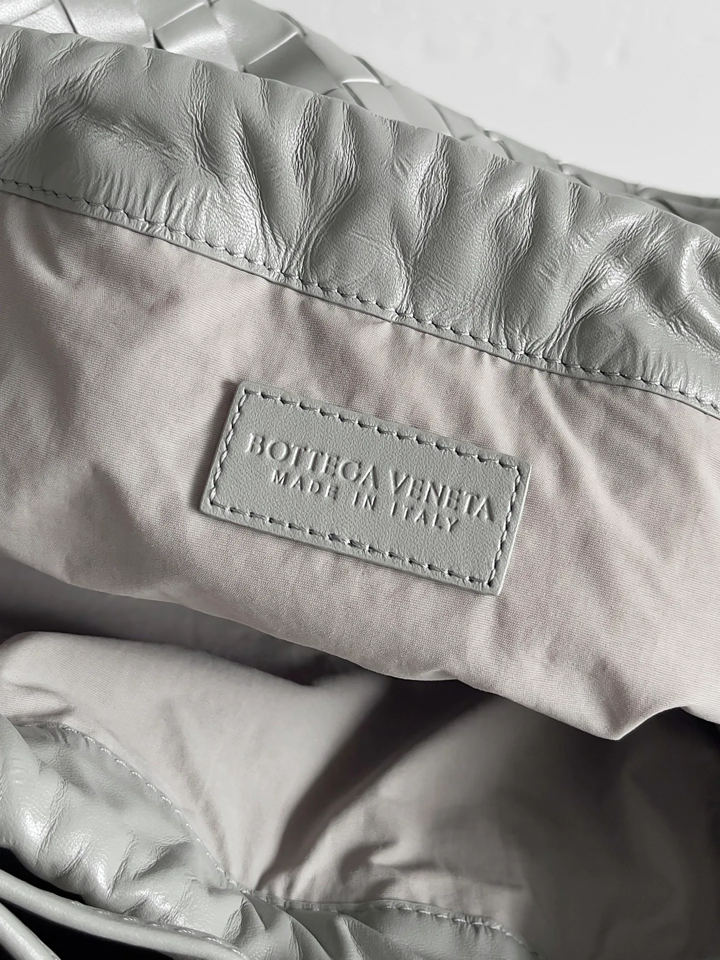 Сумки На Ремне Женские Bottega Veneta 11255479