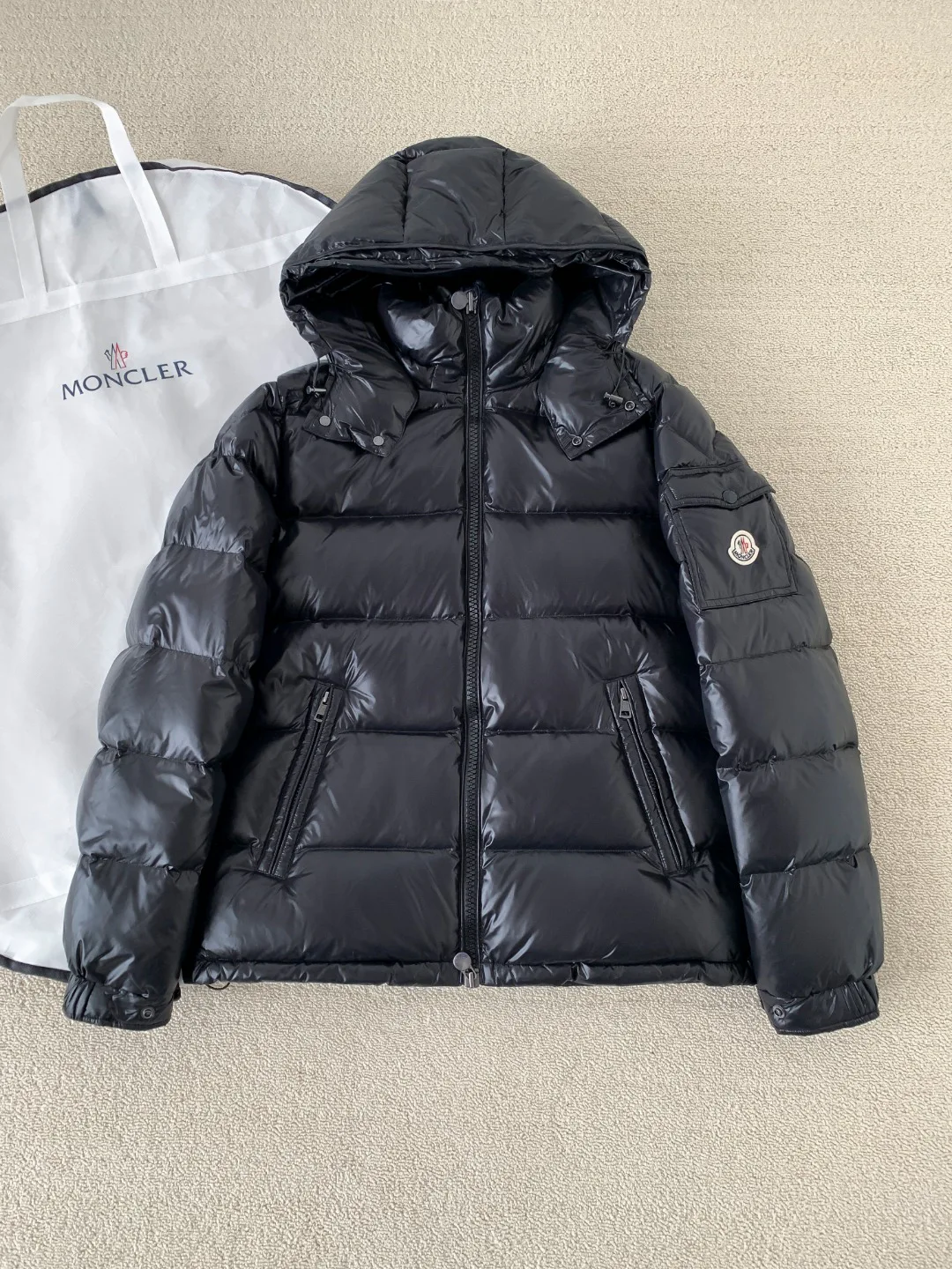 Куртки И Пуховики Мужские Moncler 512332