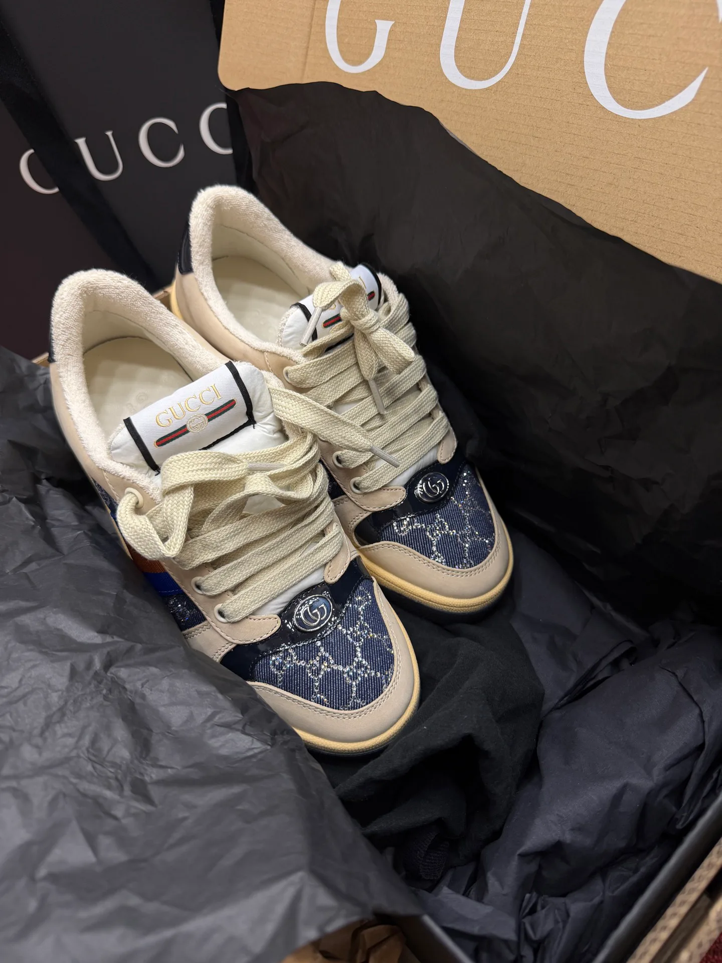 Кроссовки Женские Gucci 18995186