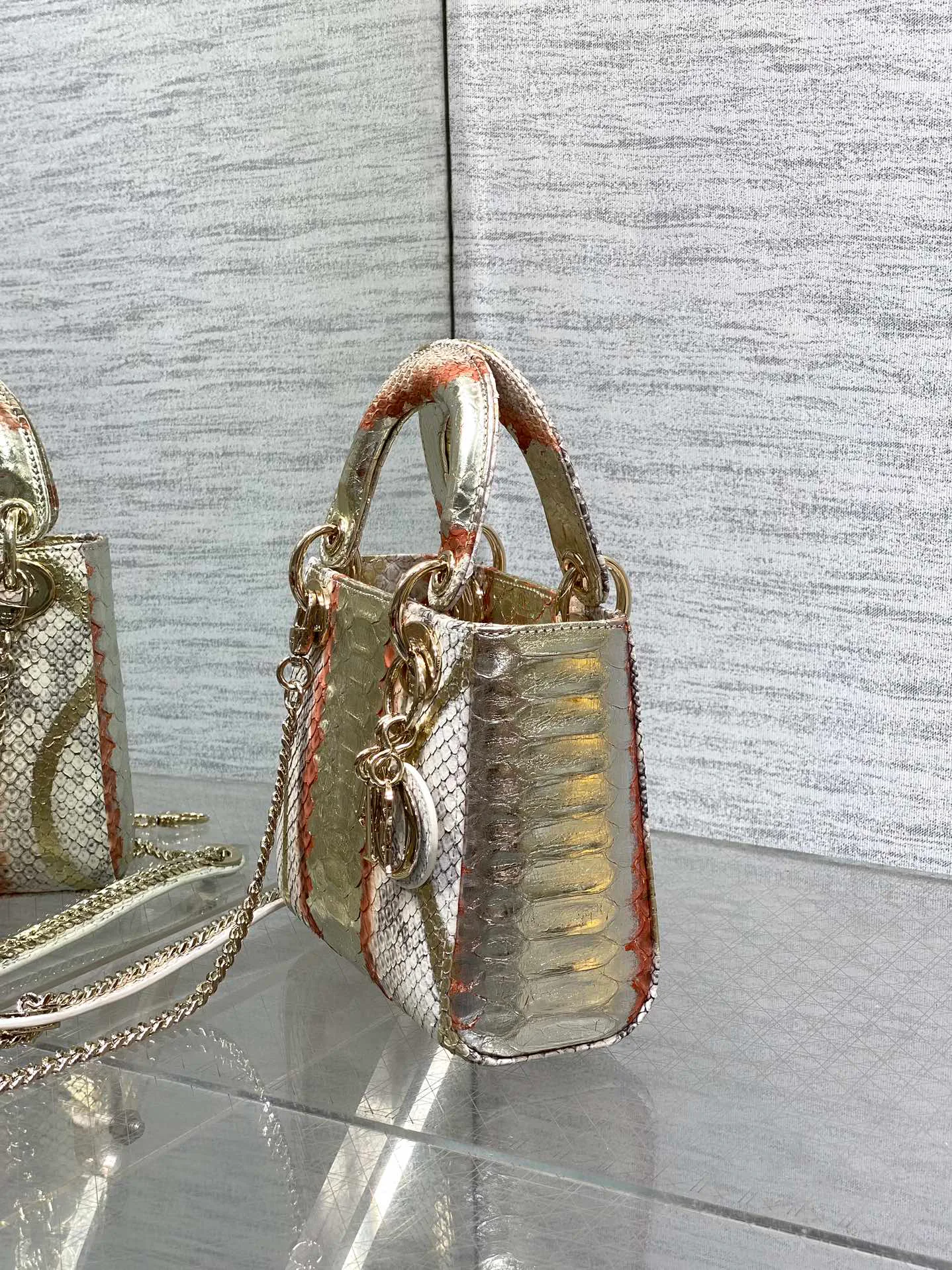 Классические Сумки Женские Christian Dior 11581708