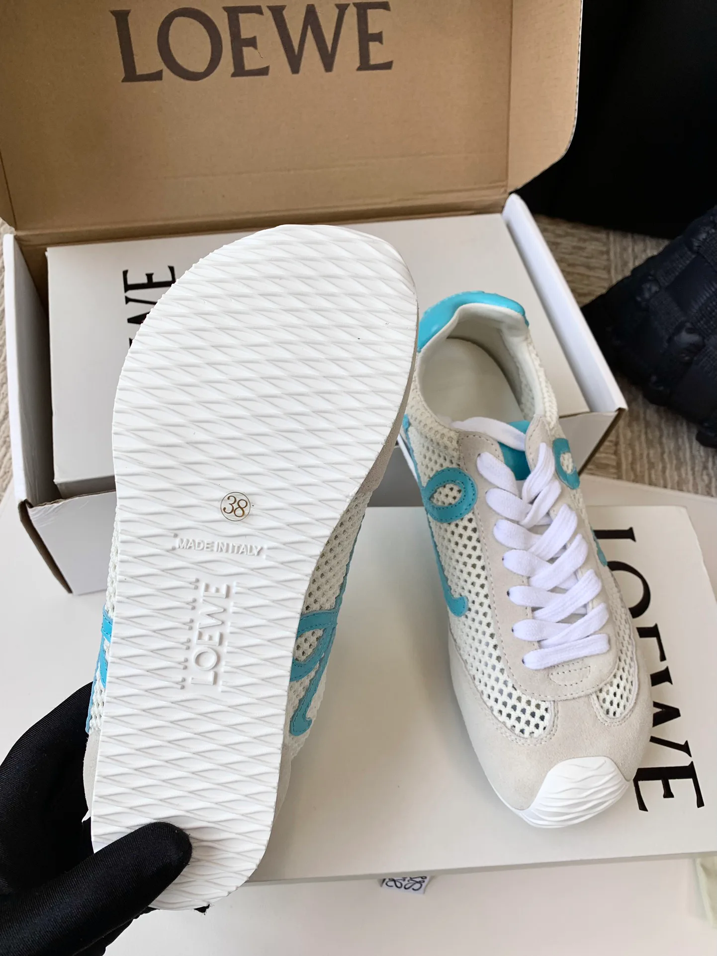 Кроссовки Женские Loewe 17539009