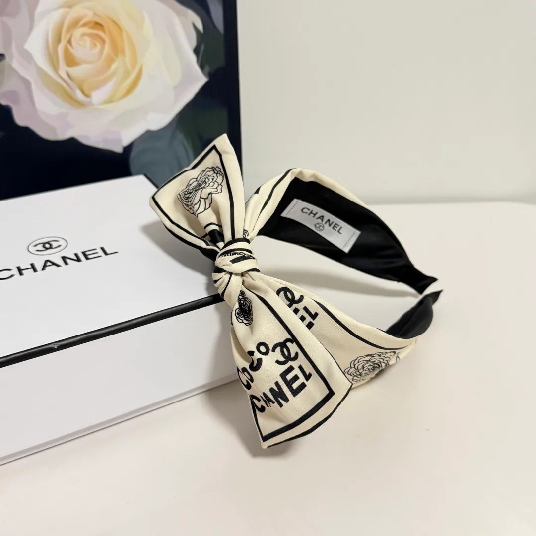 Головные Уборы Chanel 13079145