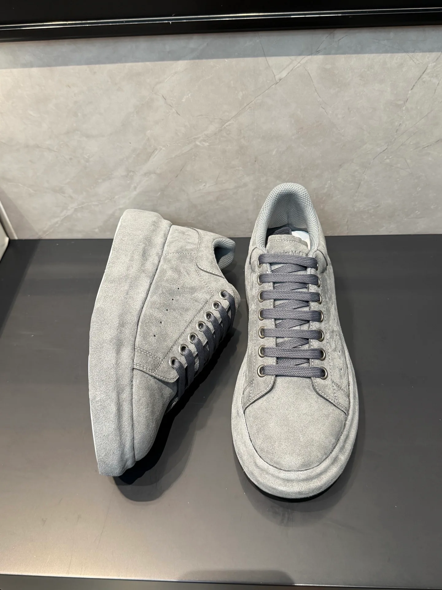 Кроссовки Женские Alexander Mcqueen 18363905