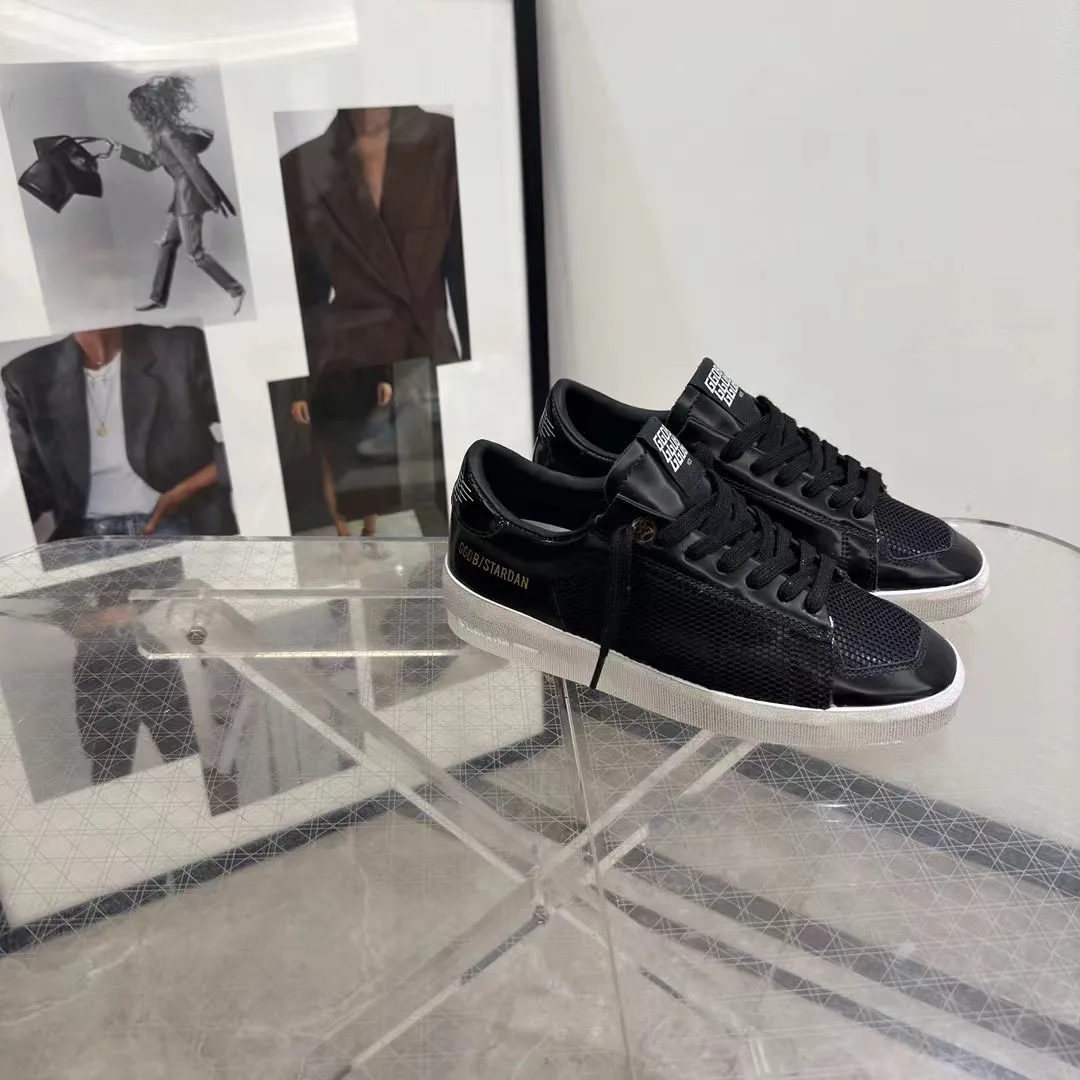Кроссовки Женские Golden Goose 18265589