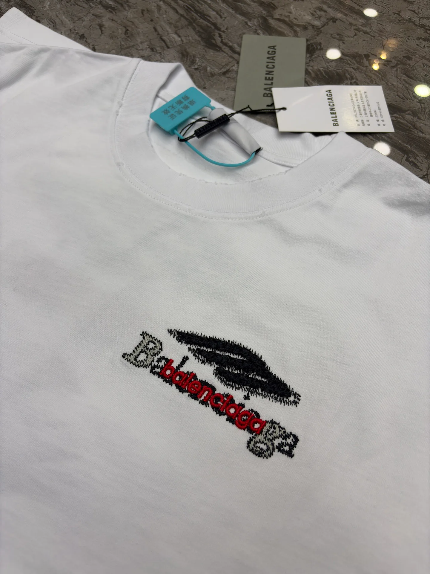 Футболки Женские Balenciaga 1671790