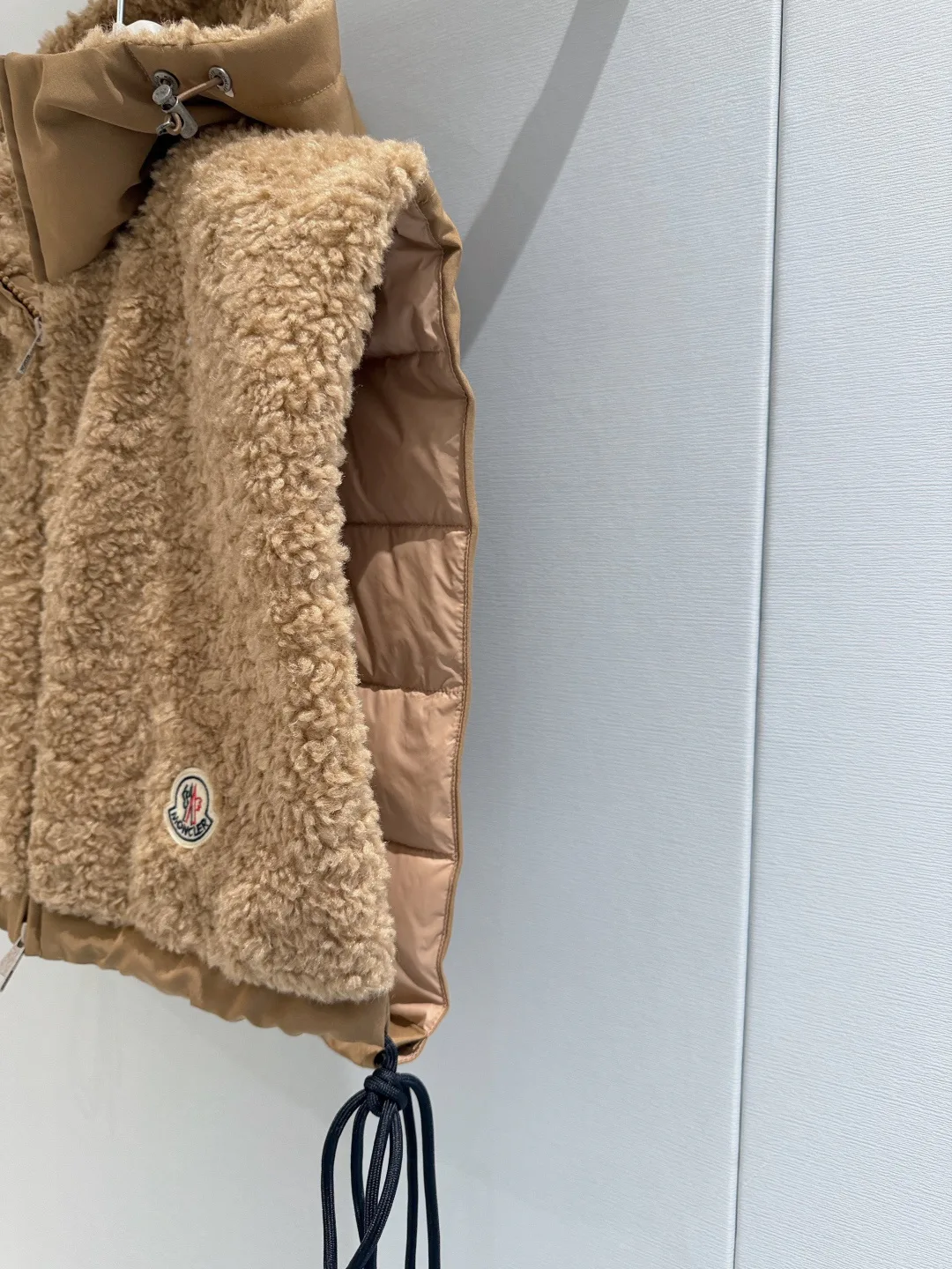Жилеты Женские Moncler 18439960
