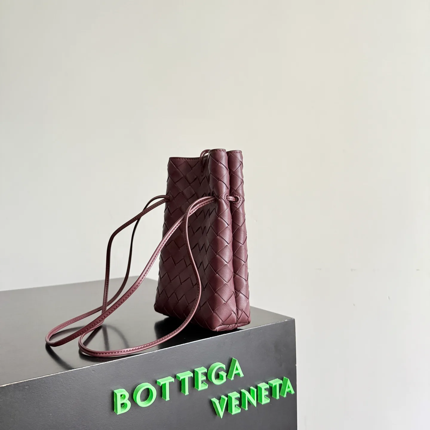 Сумки На Ремне Женские Bottega Veneta 17533317