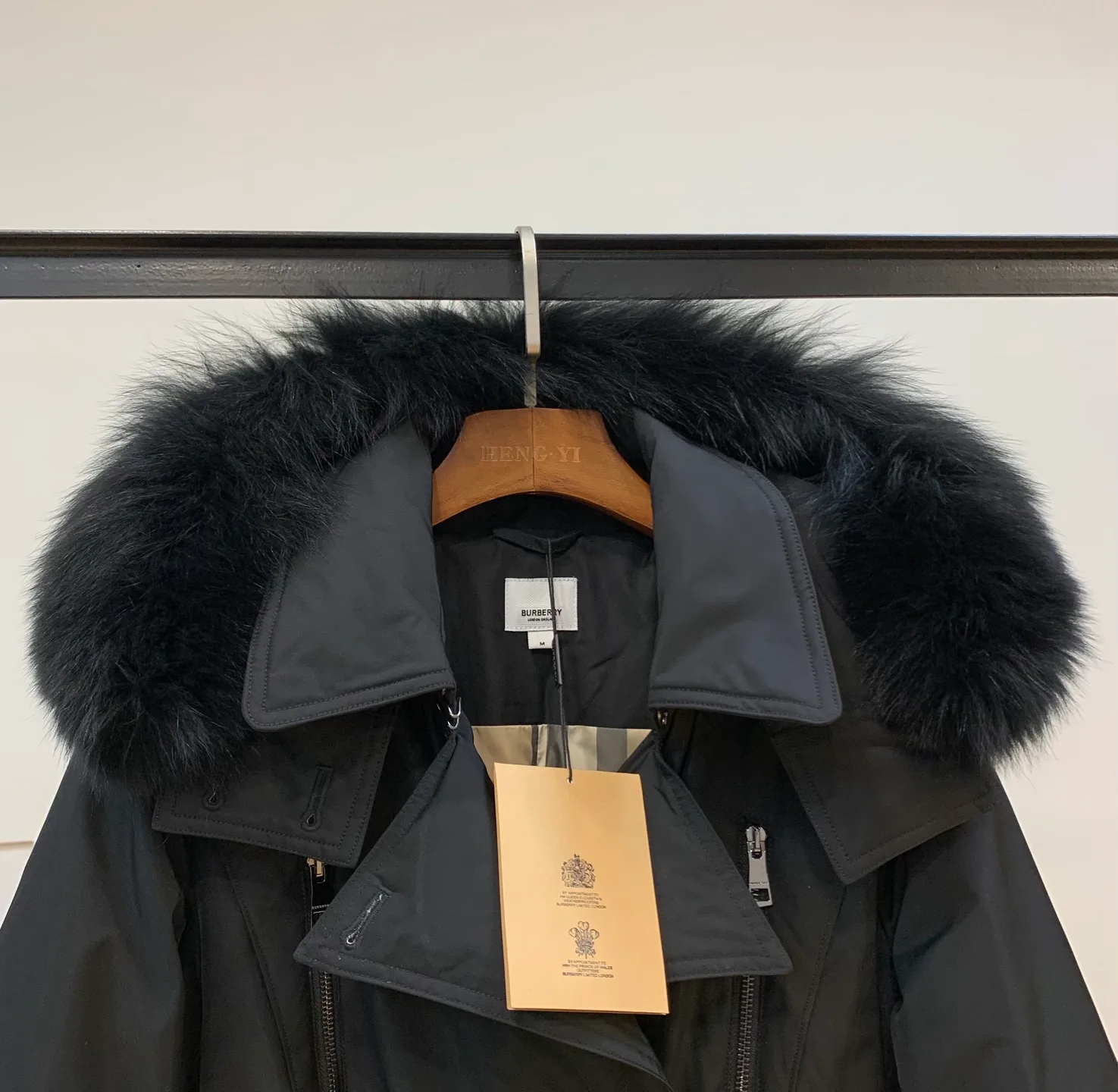 Куртки И Пуховики Женские Burberry 17965230
