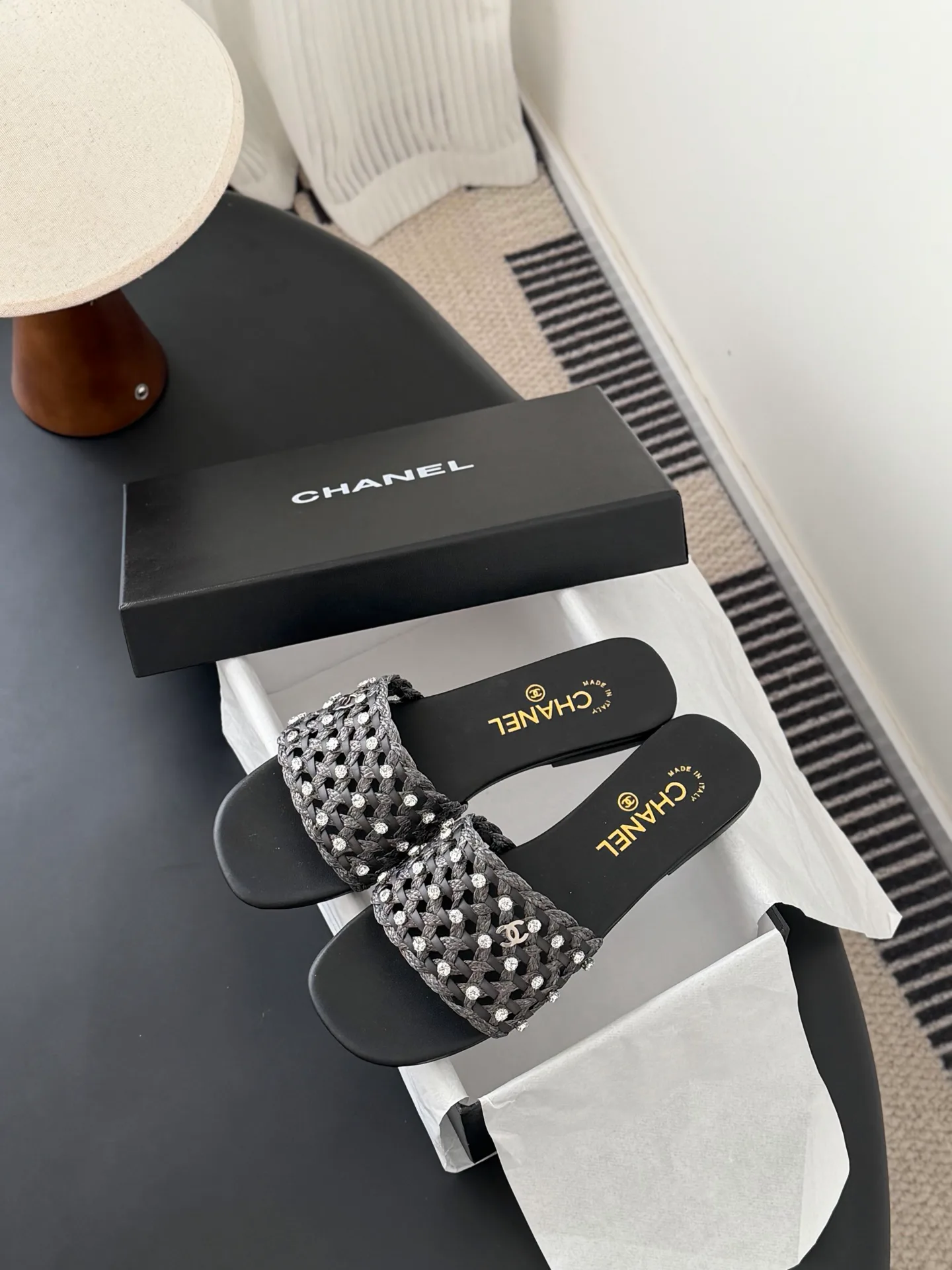 Шлепанцы Женские Chanel 10957687