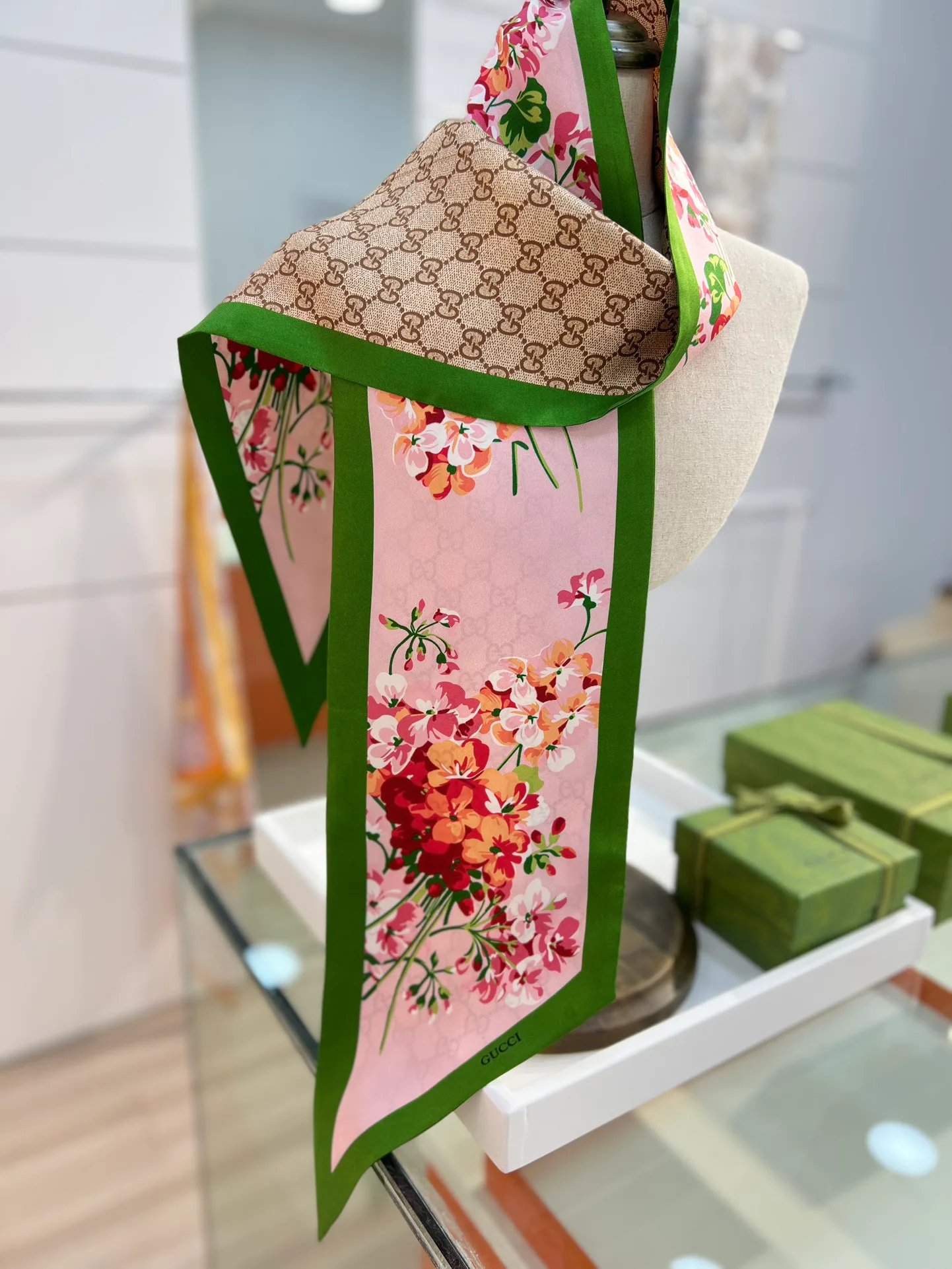 Платки Gucci 11527442