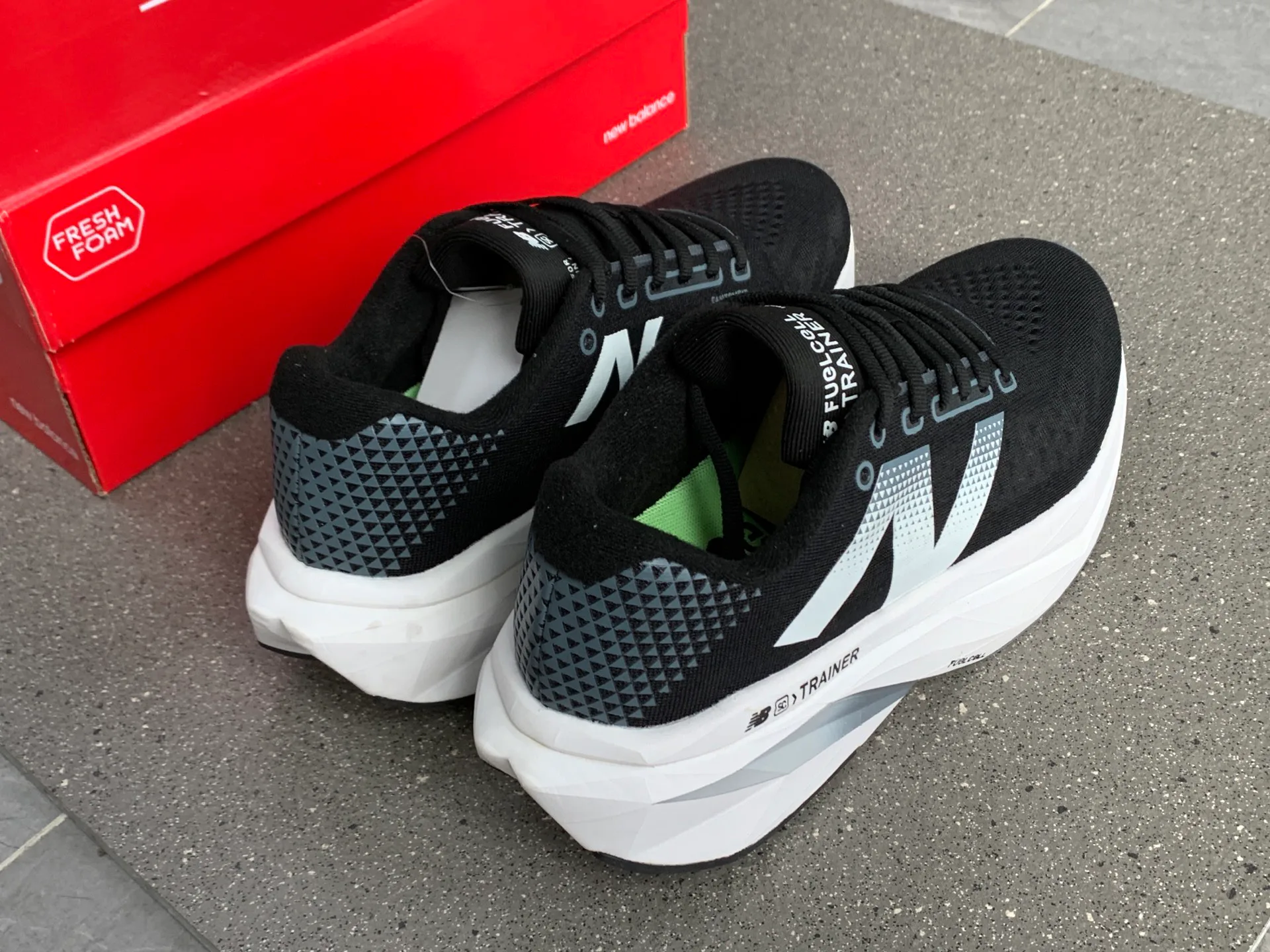 Кроссовки Женские New Balance 173517