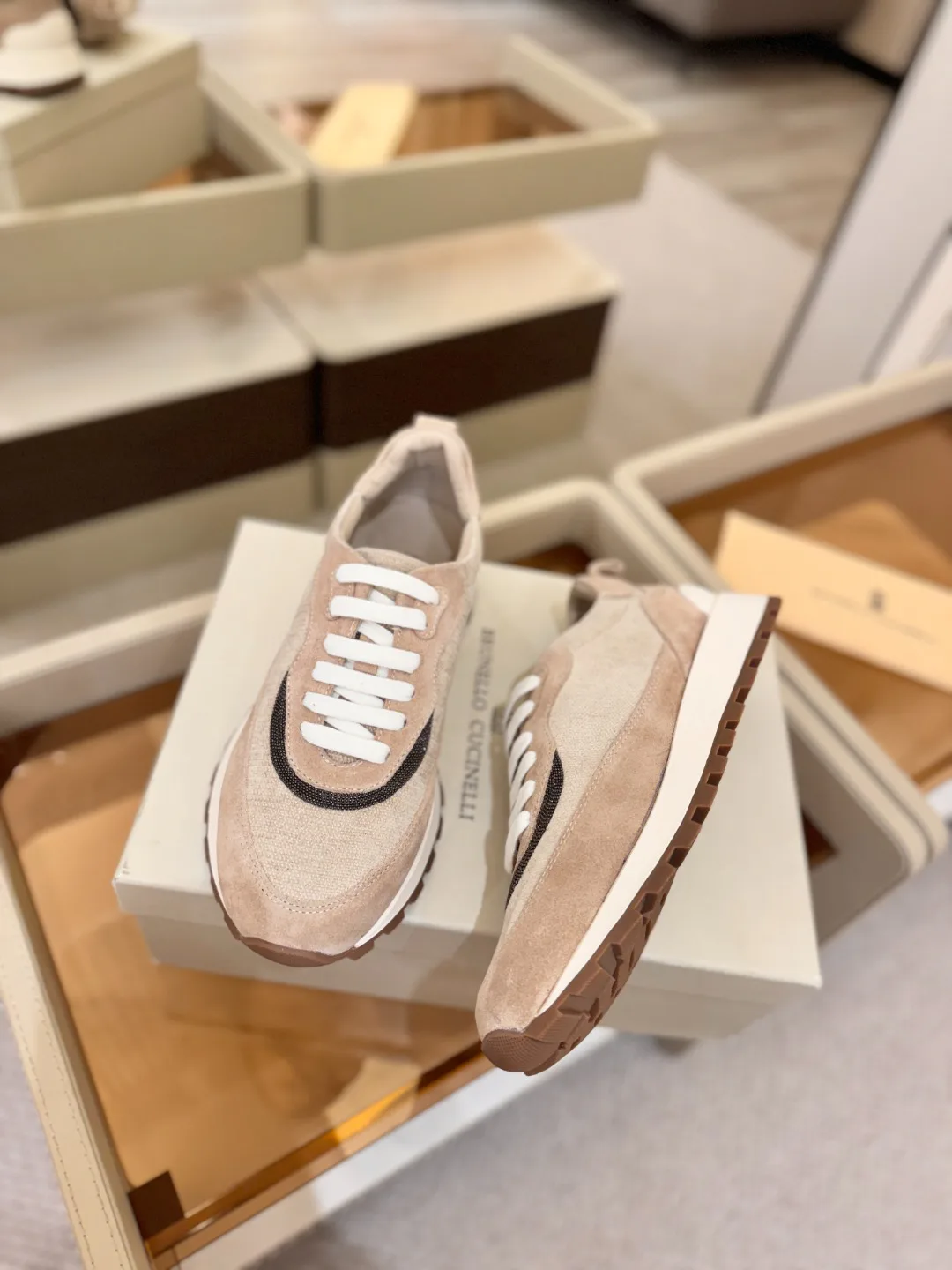 Кроссовки Женские Brunello Cucinelli 18813024