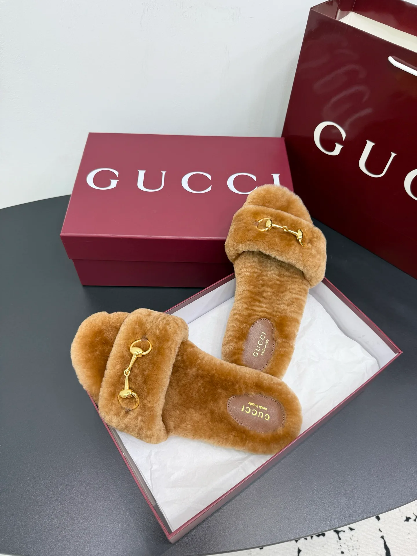 Тапочки Женские Gucci 303776