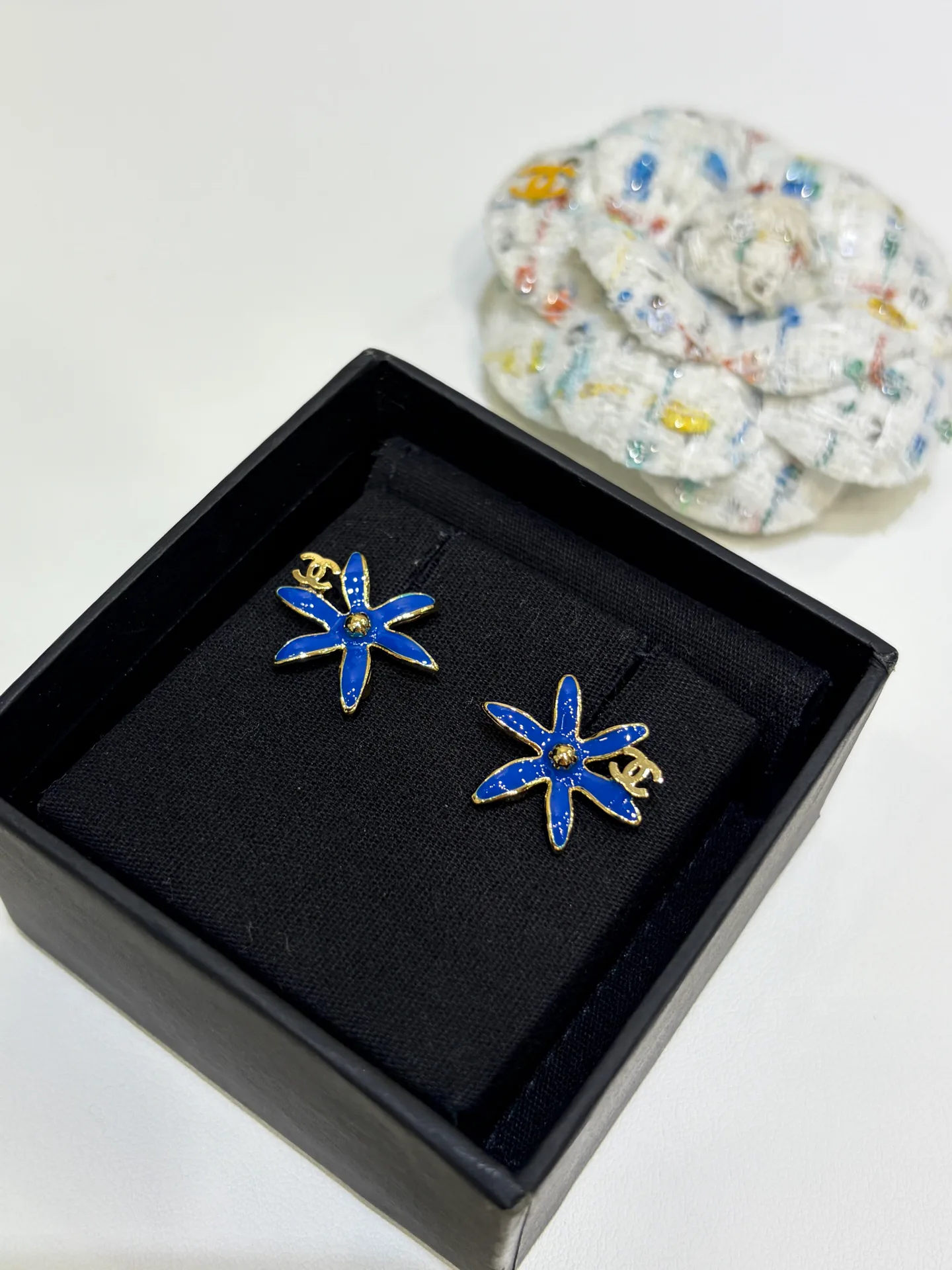 Бижутерия Chanel 5623927