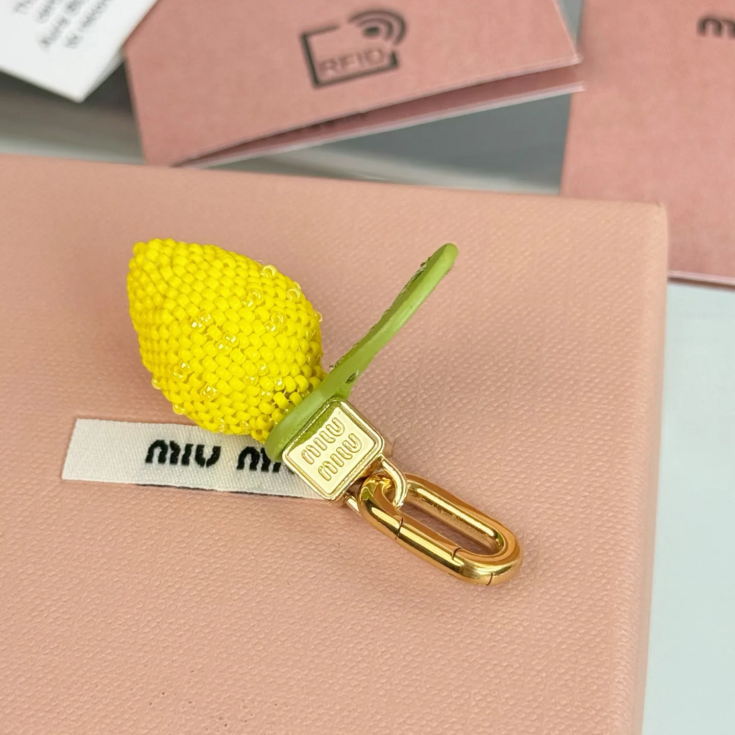 Ключницы Miu Miu 18598388