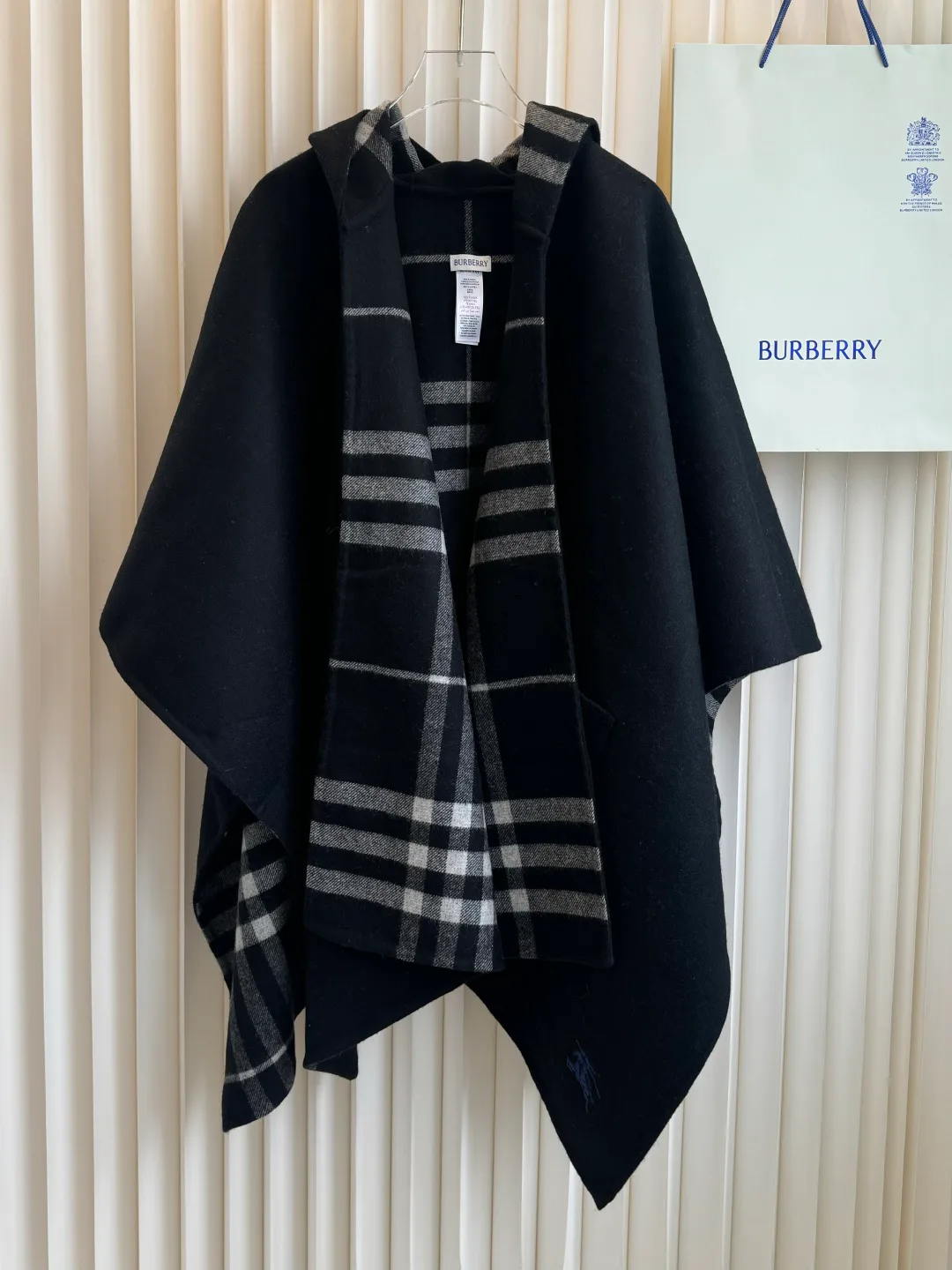 Пальто Женские Burberry 18627278