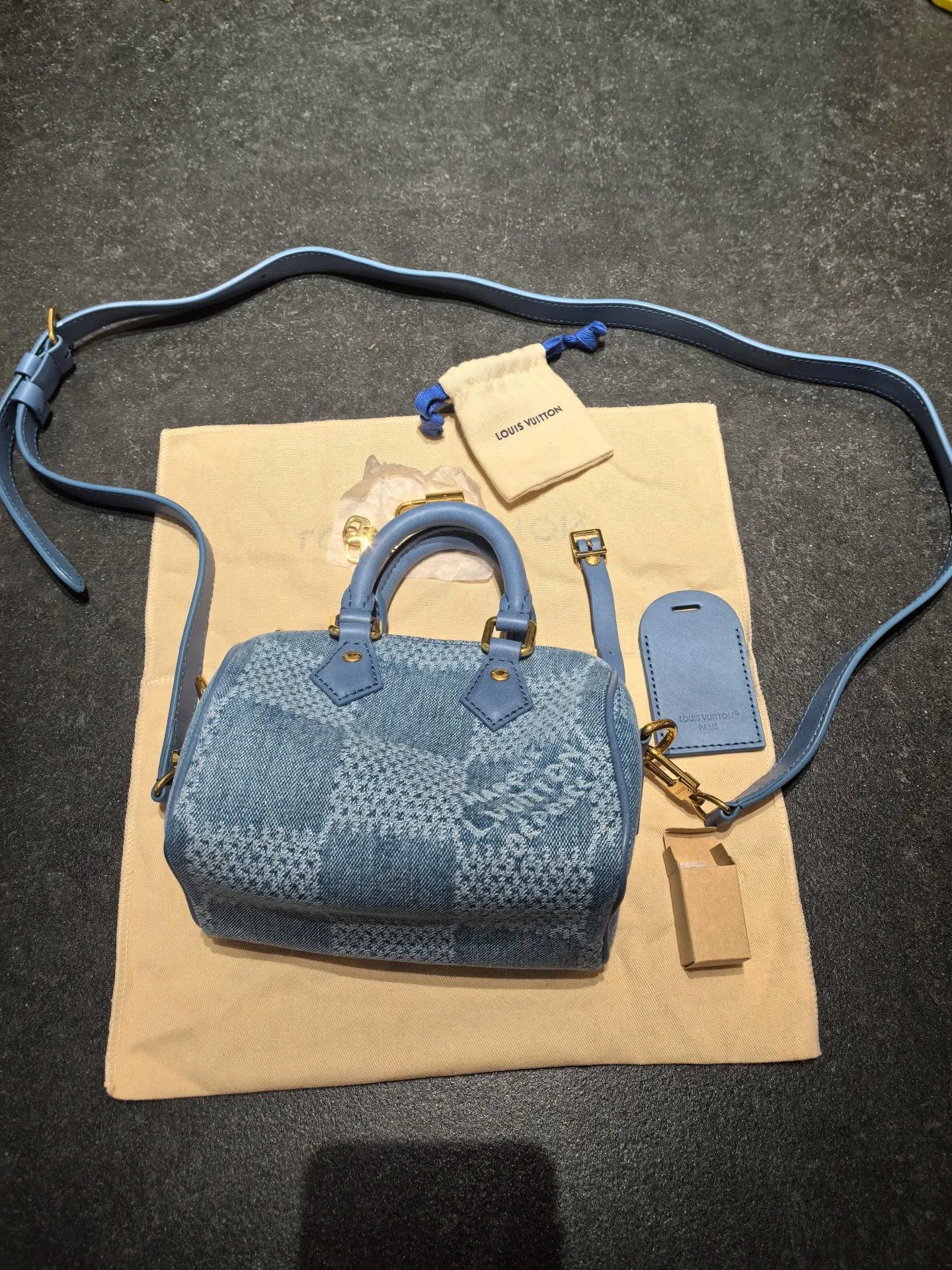 Классические Сумки Женские Louis Vuitton 13394417