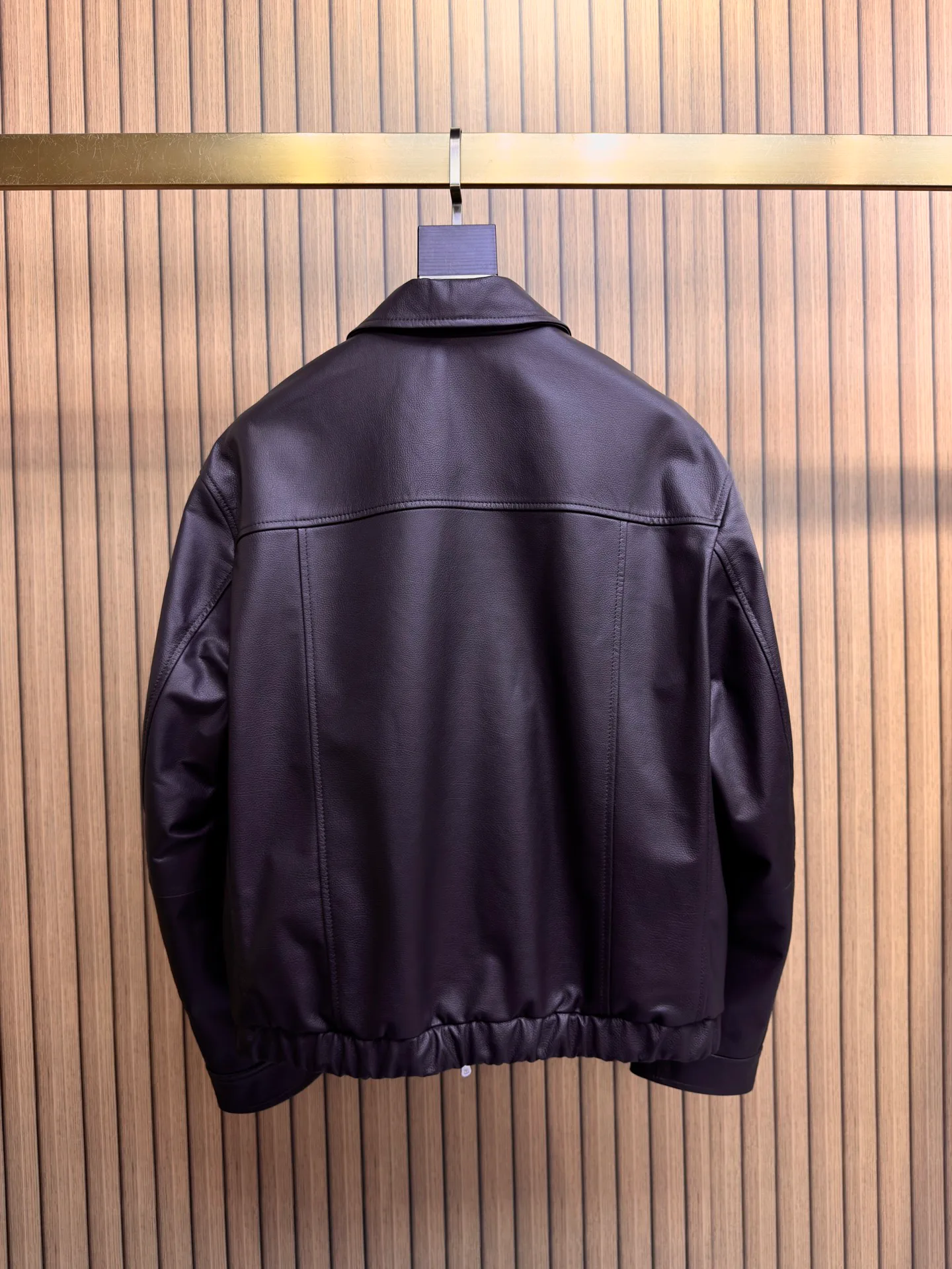 Кожаные Куртки И Дублёнки Женские Brunello Cucinelli 18157029
