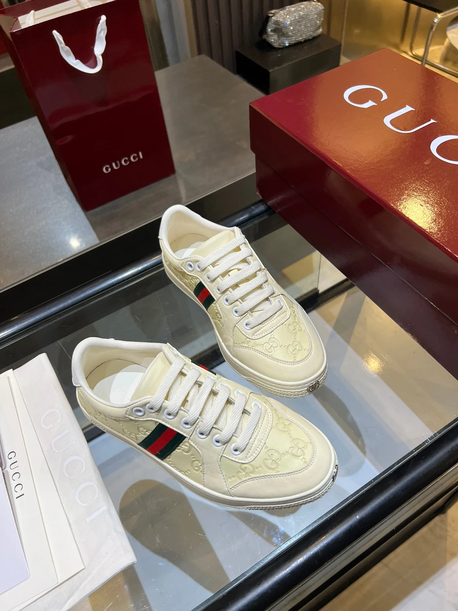 Кроссовки Женские Gucci 17131960