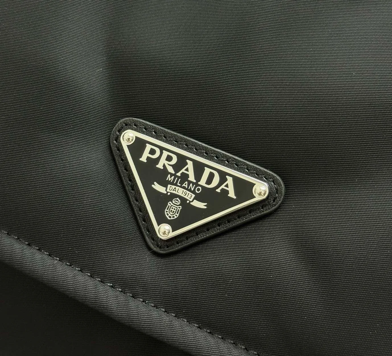 Сумки На Ремне Женские Prada 11682097