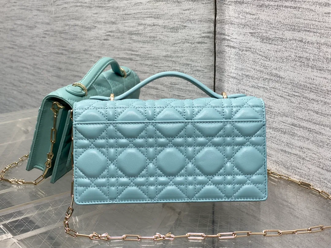 Клатчи Женские Christian Dior 17320724