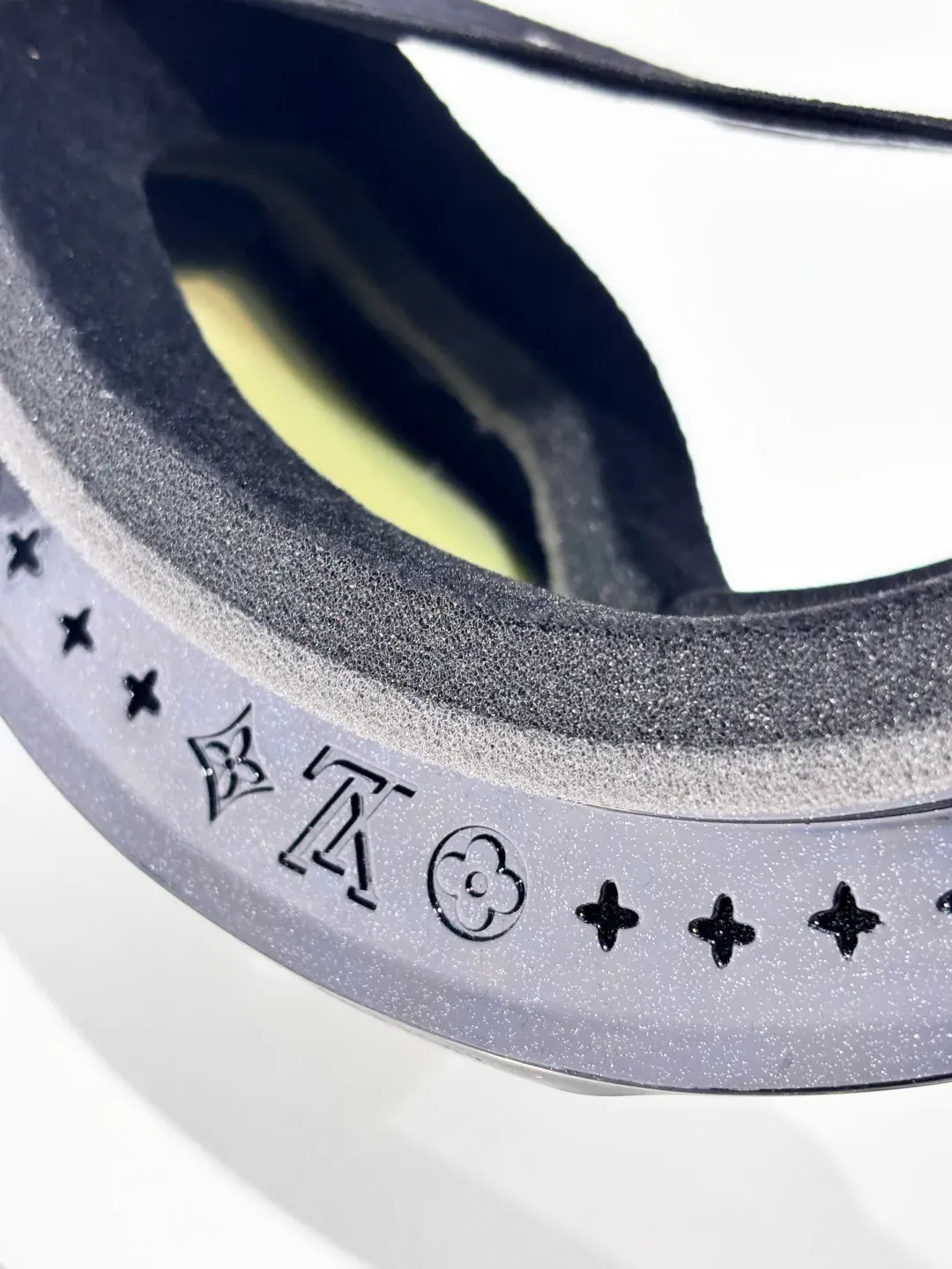 Очки Louis Vuitton 6192629