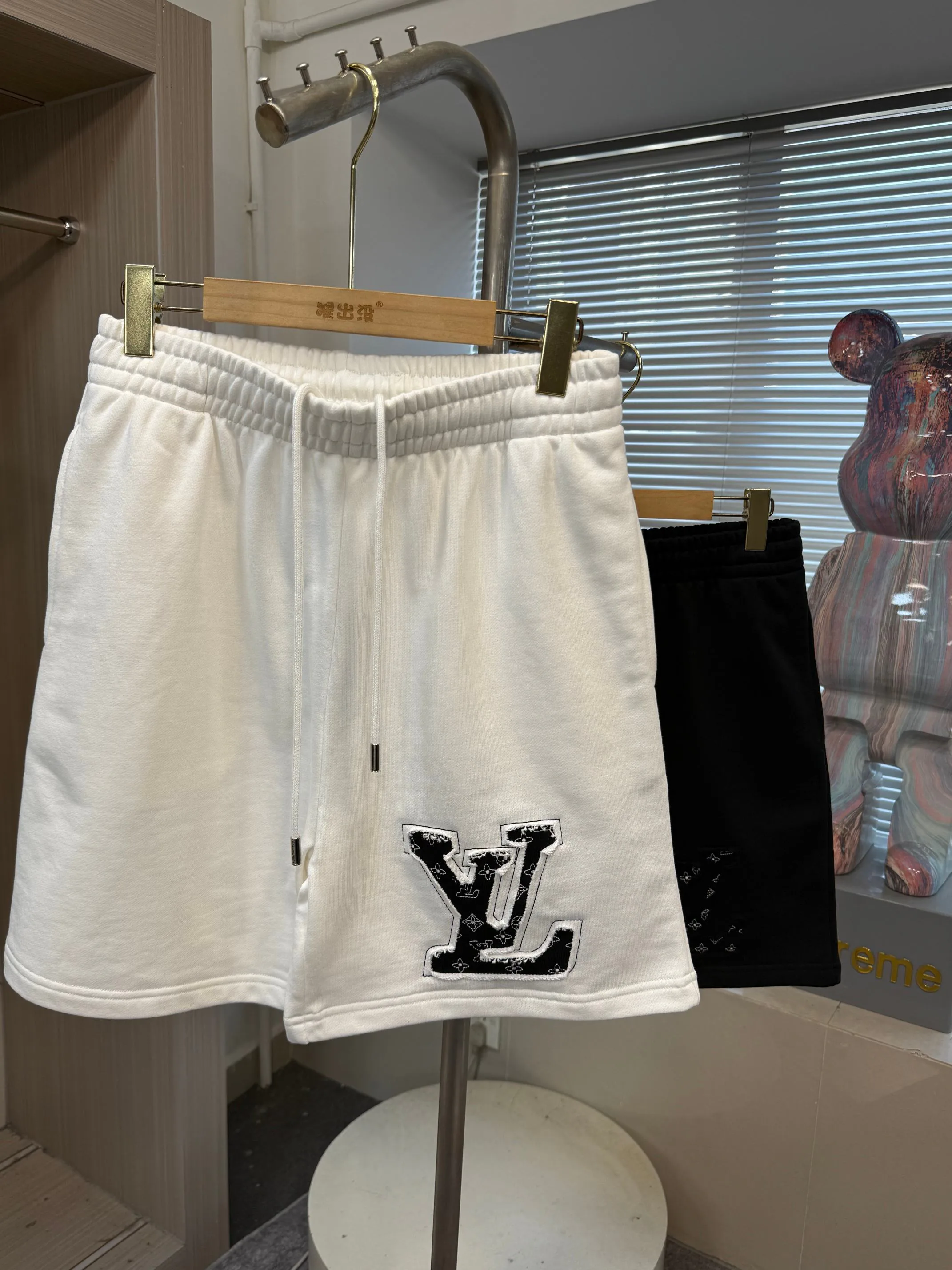 Шорты Женские Louis Vuitton 75779