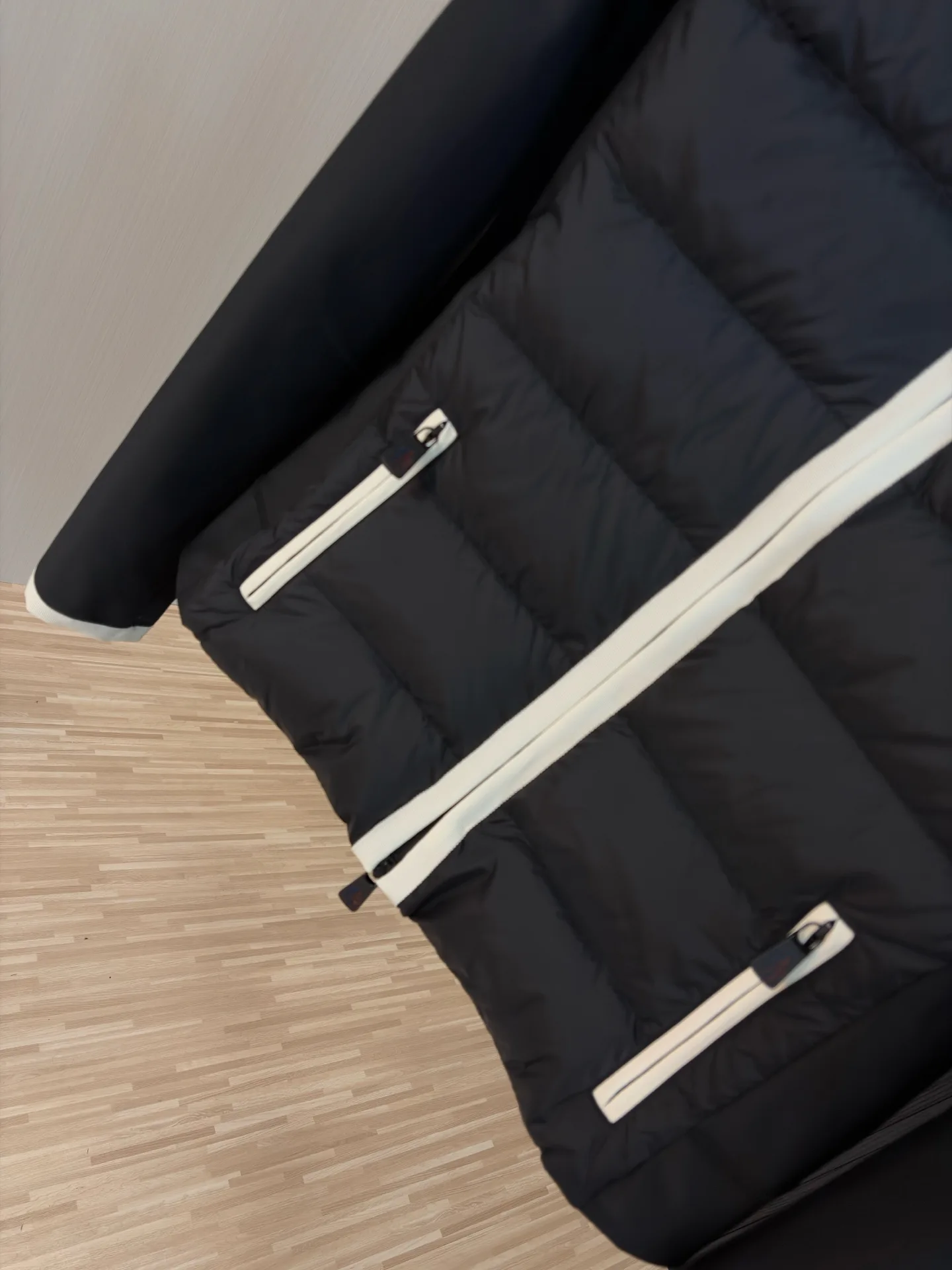 Куртки И Пуховики Женские Moncler 18773207