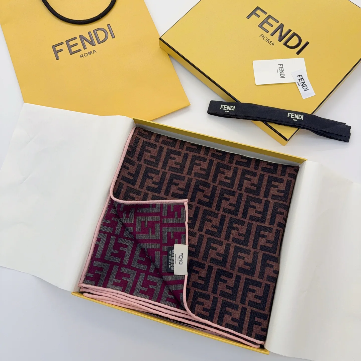 Шарфы Fendi 242141