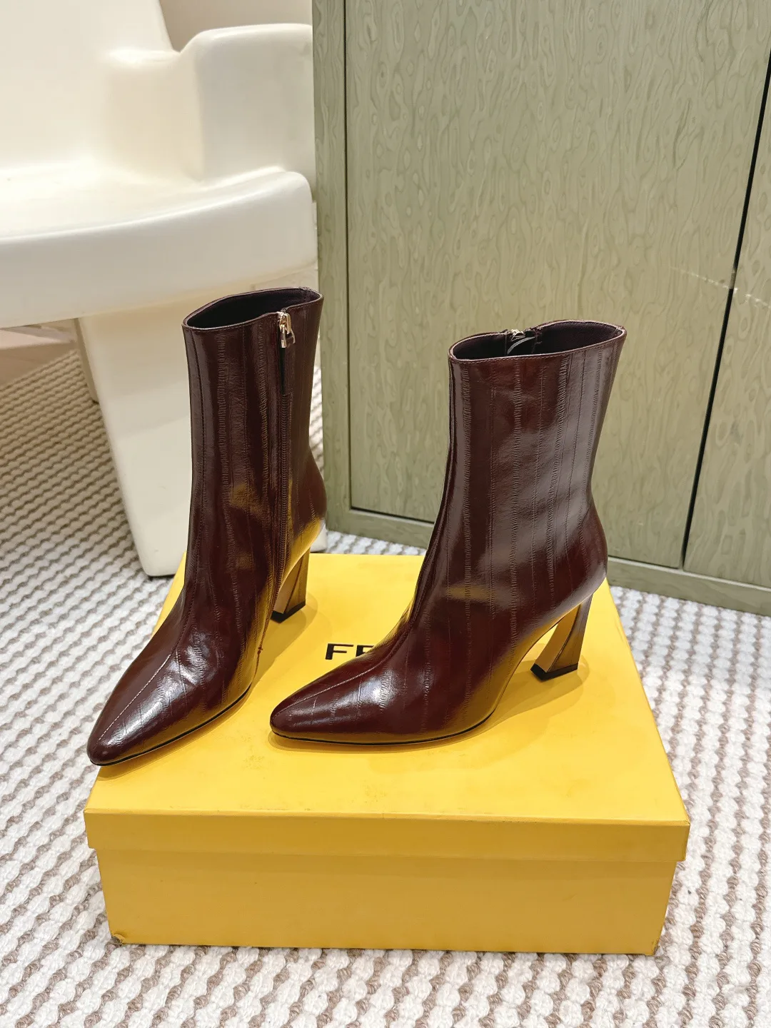 Ботильоны Женские Fendi 18370144