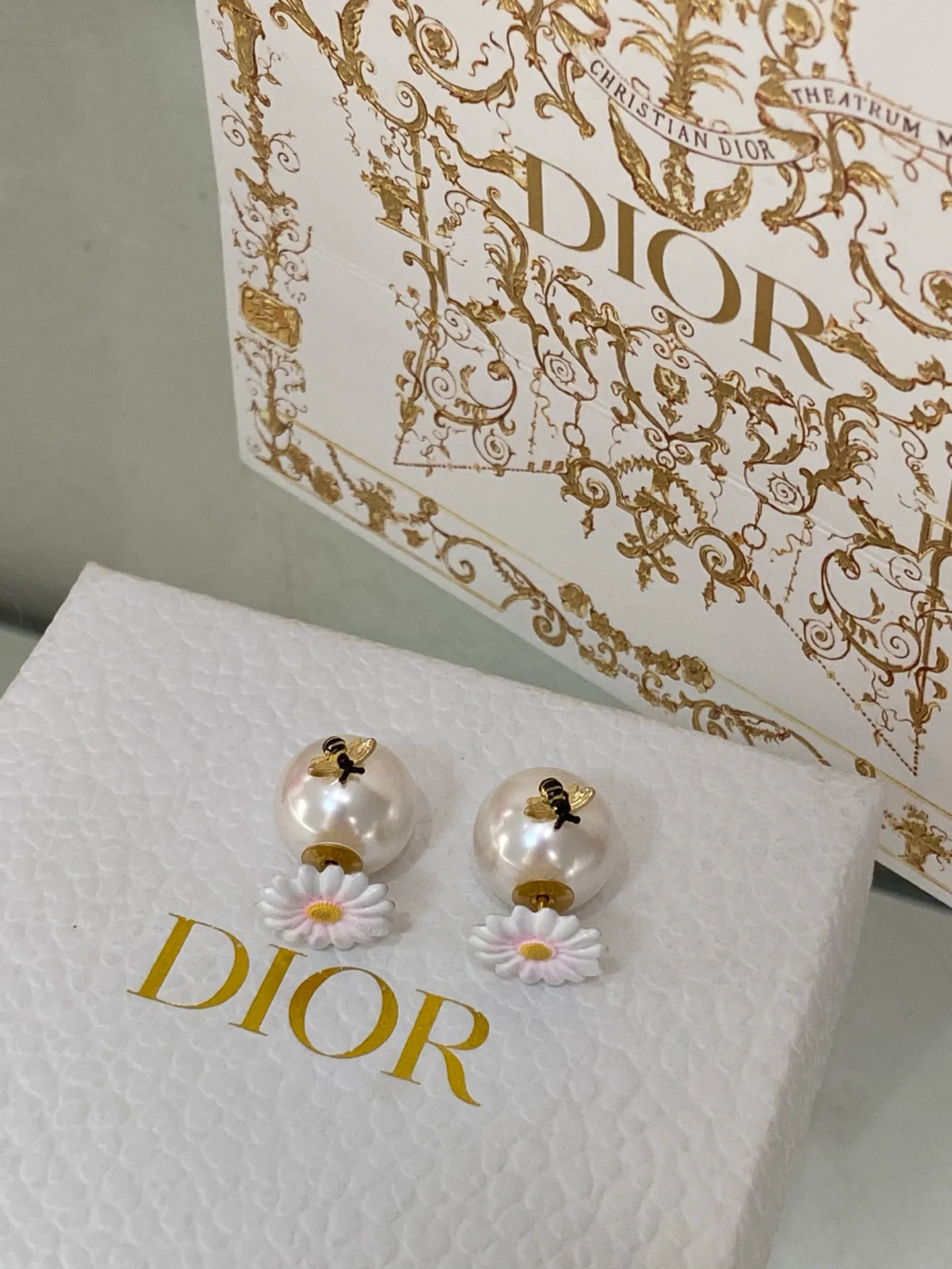 Бижутерия Christian Dior 18241943
