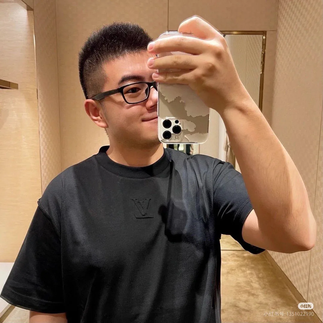 Футболки Мужские Louis Vuitton 11485670