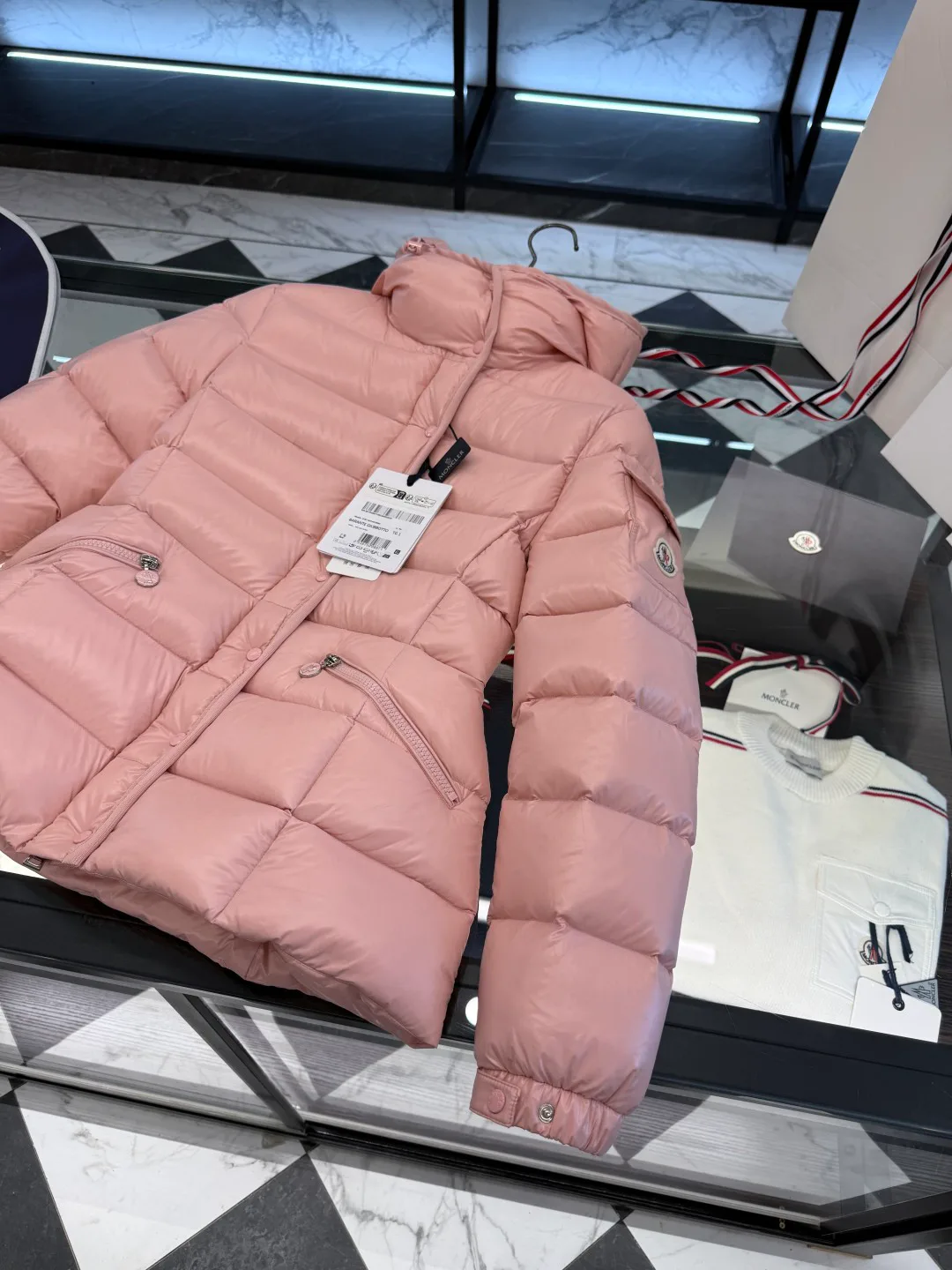 Куртки И Пуховики Женские Moncler 18741310
