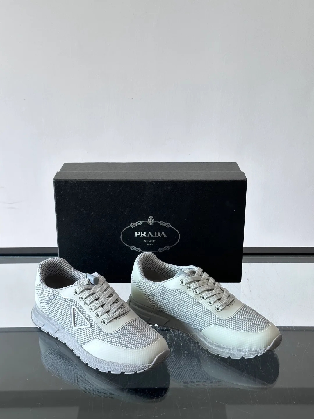 Кроссовки Мужские Prada 17646151