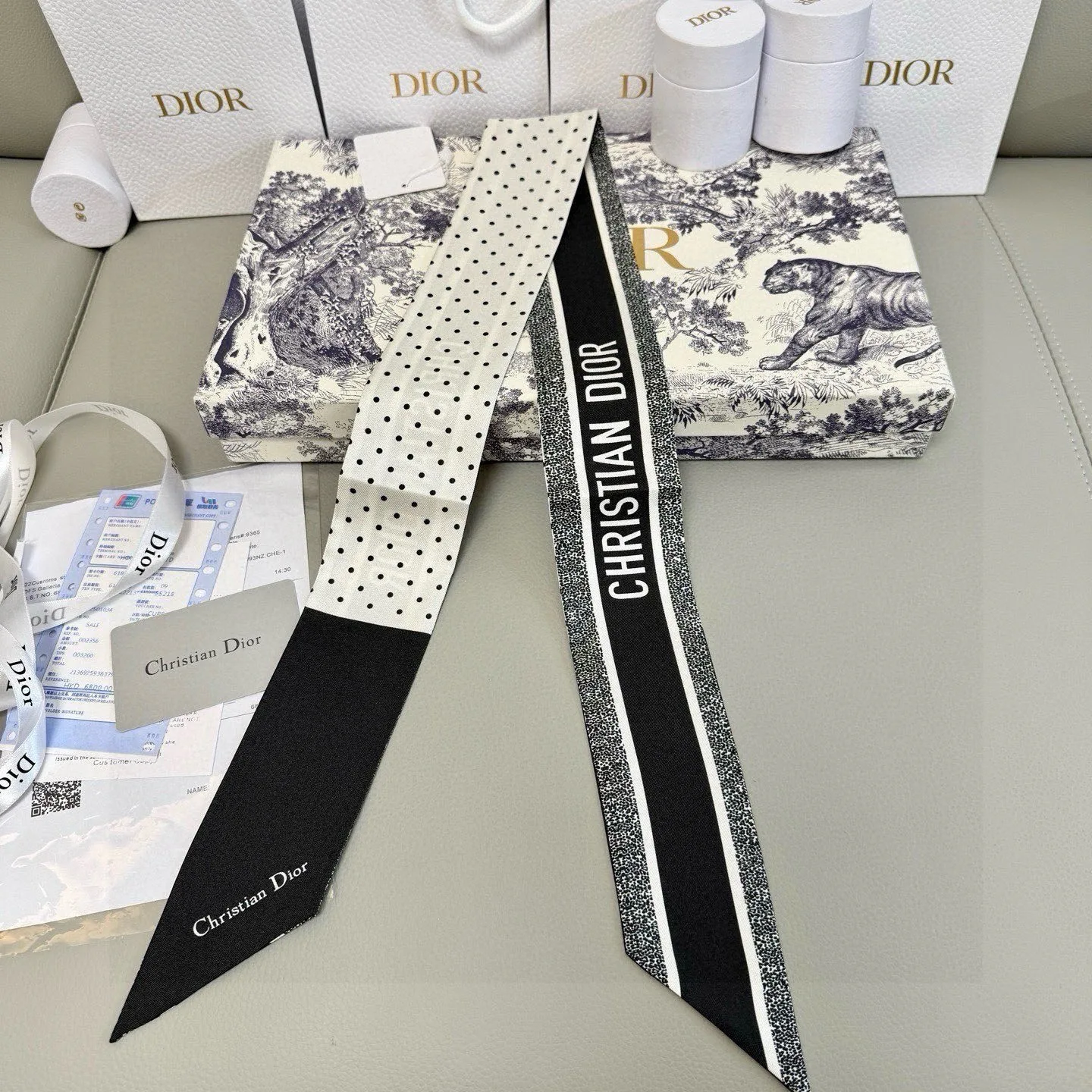 Платки Christian Dior 10695710