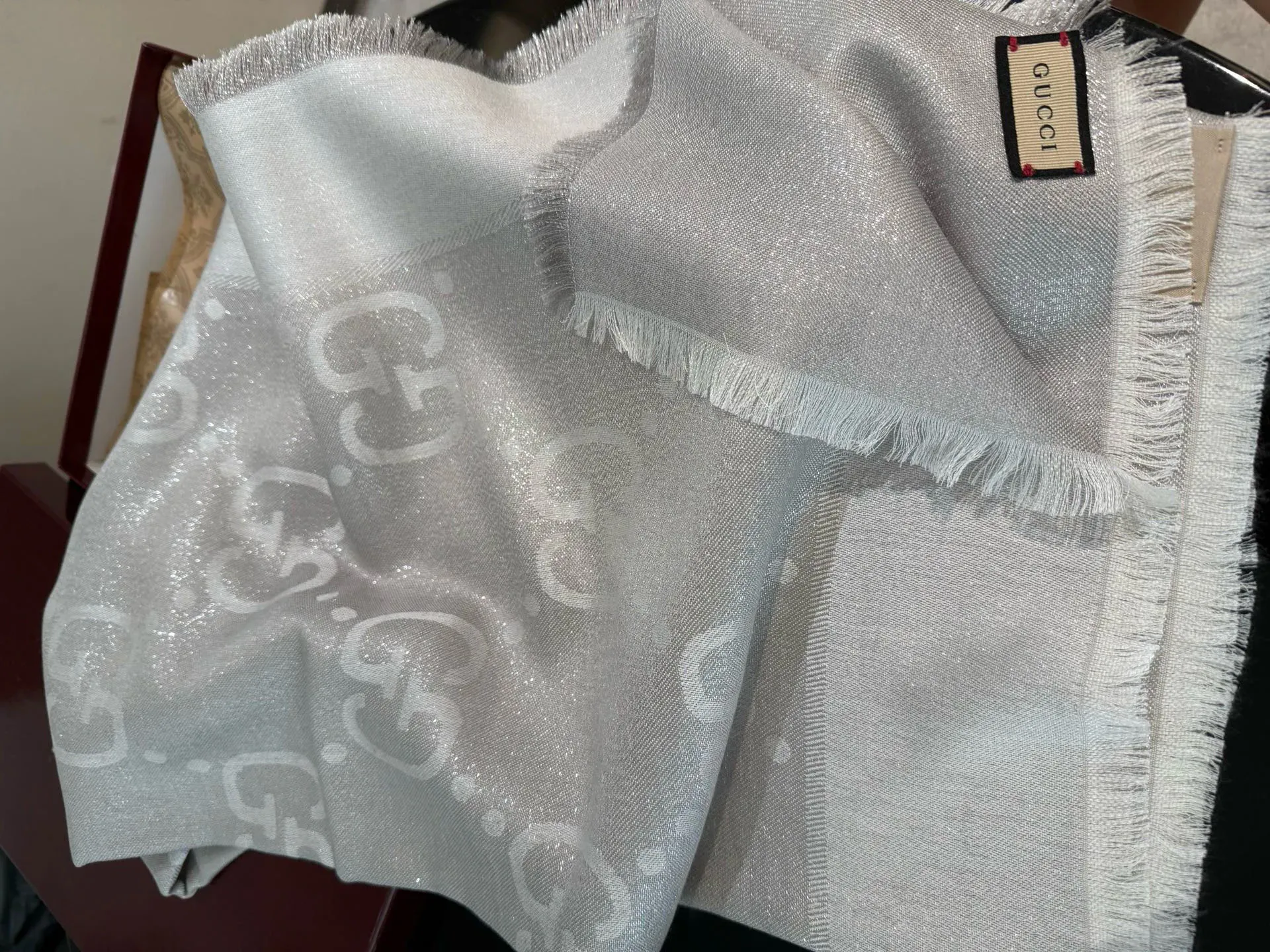Платки Gucci 318379
