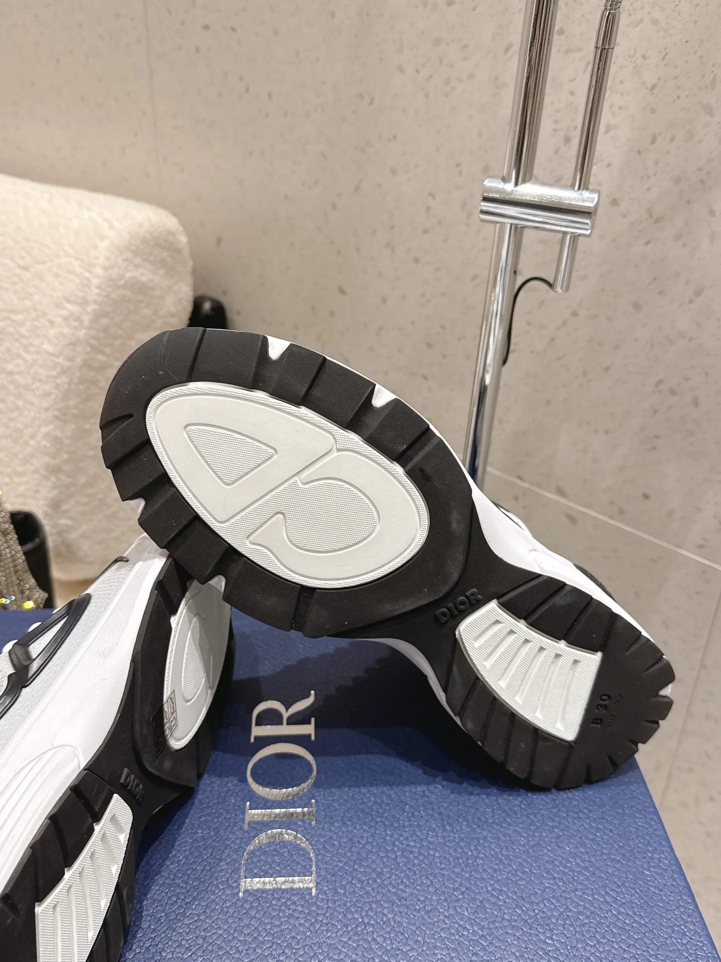 Кроссовки Женские Christian Dior 11647869